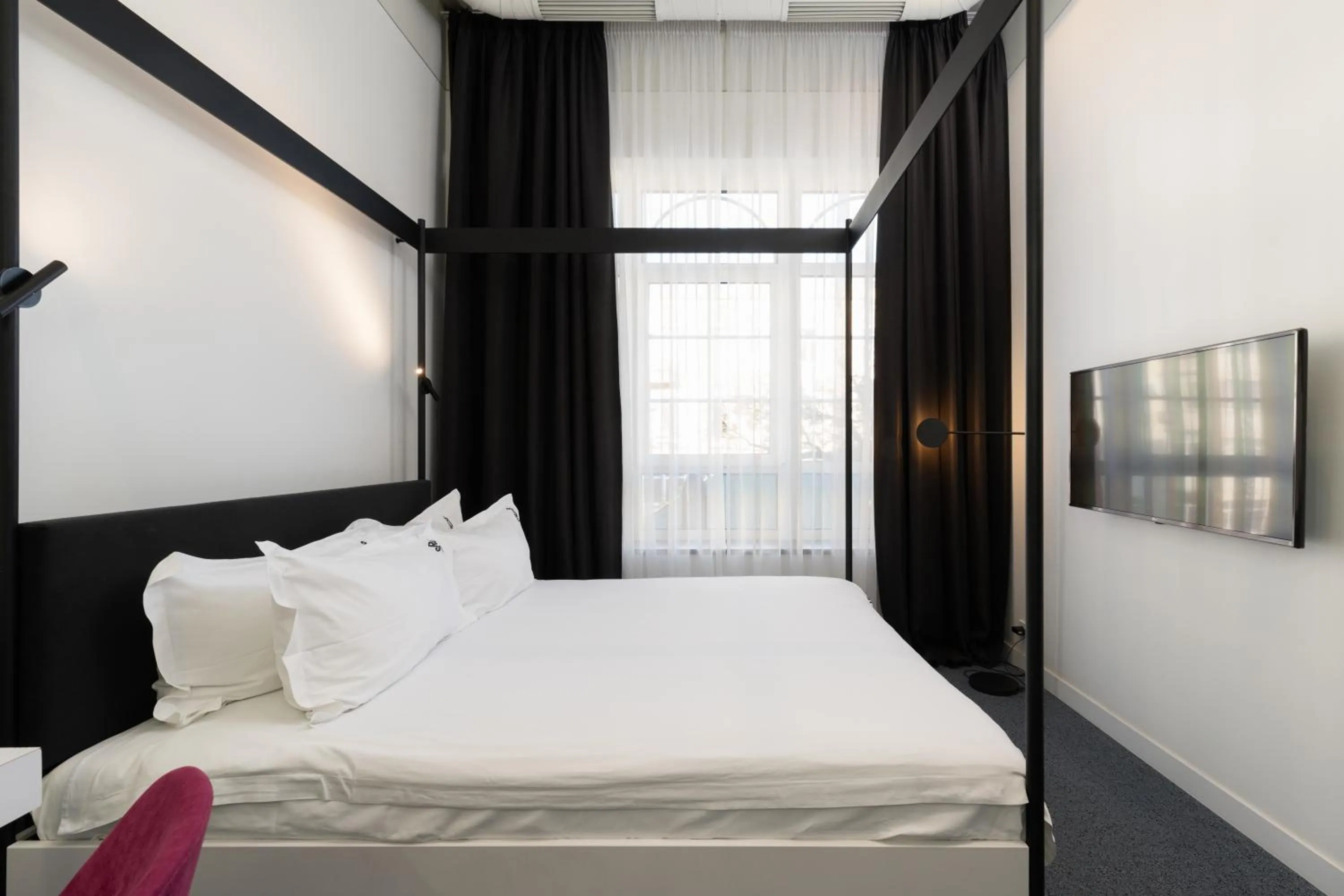 Bed in BURSA Hotel Kyiv