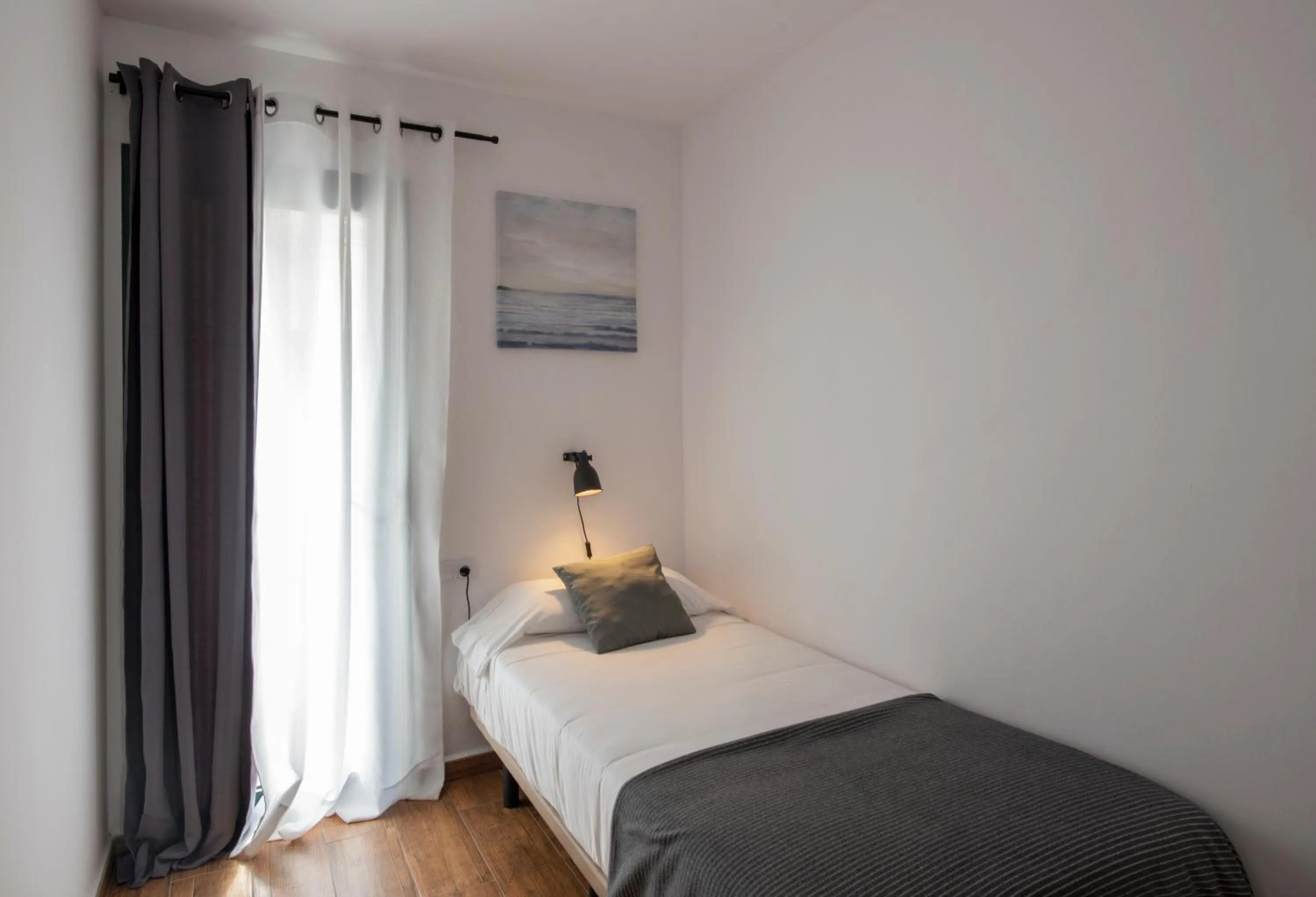 Bedroom, Bed in Apartamentos Los Rosales