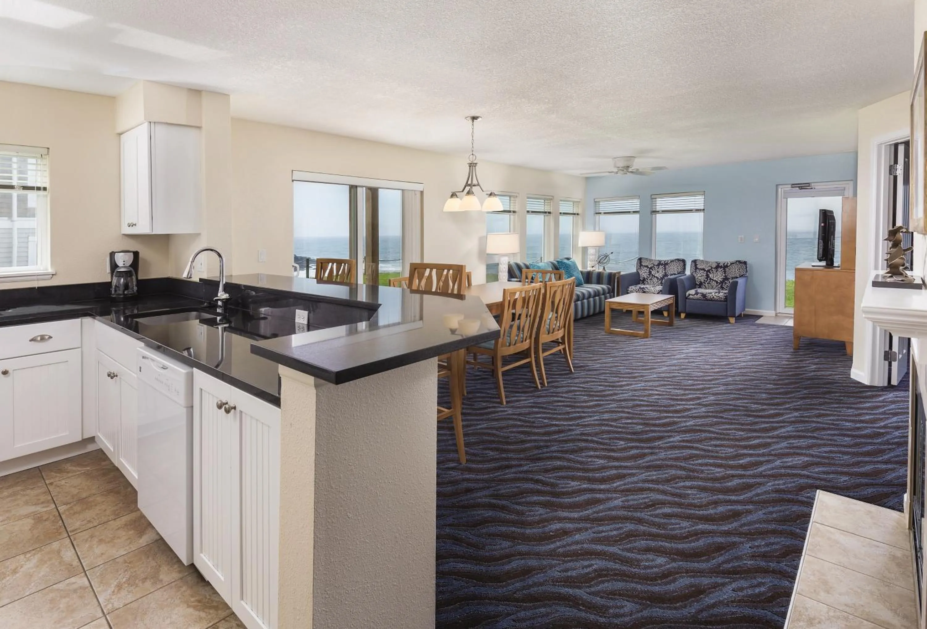 Kitchen or kitchenette in WorldMark Depoe Bay