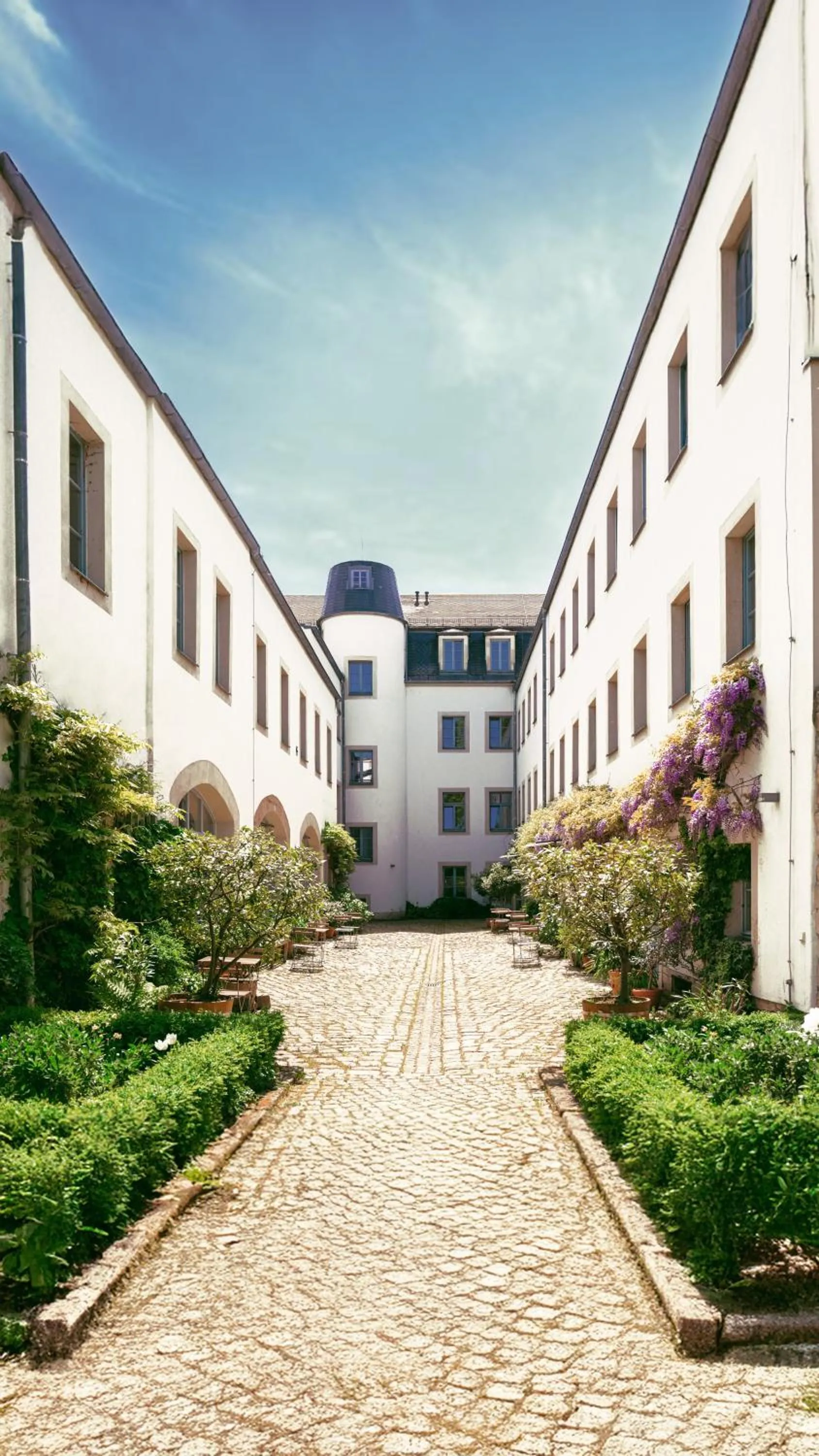 Hofgarten 1824 Hotel garni