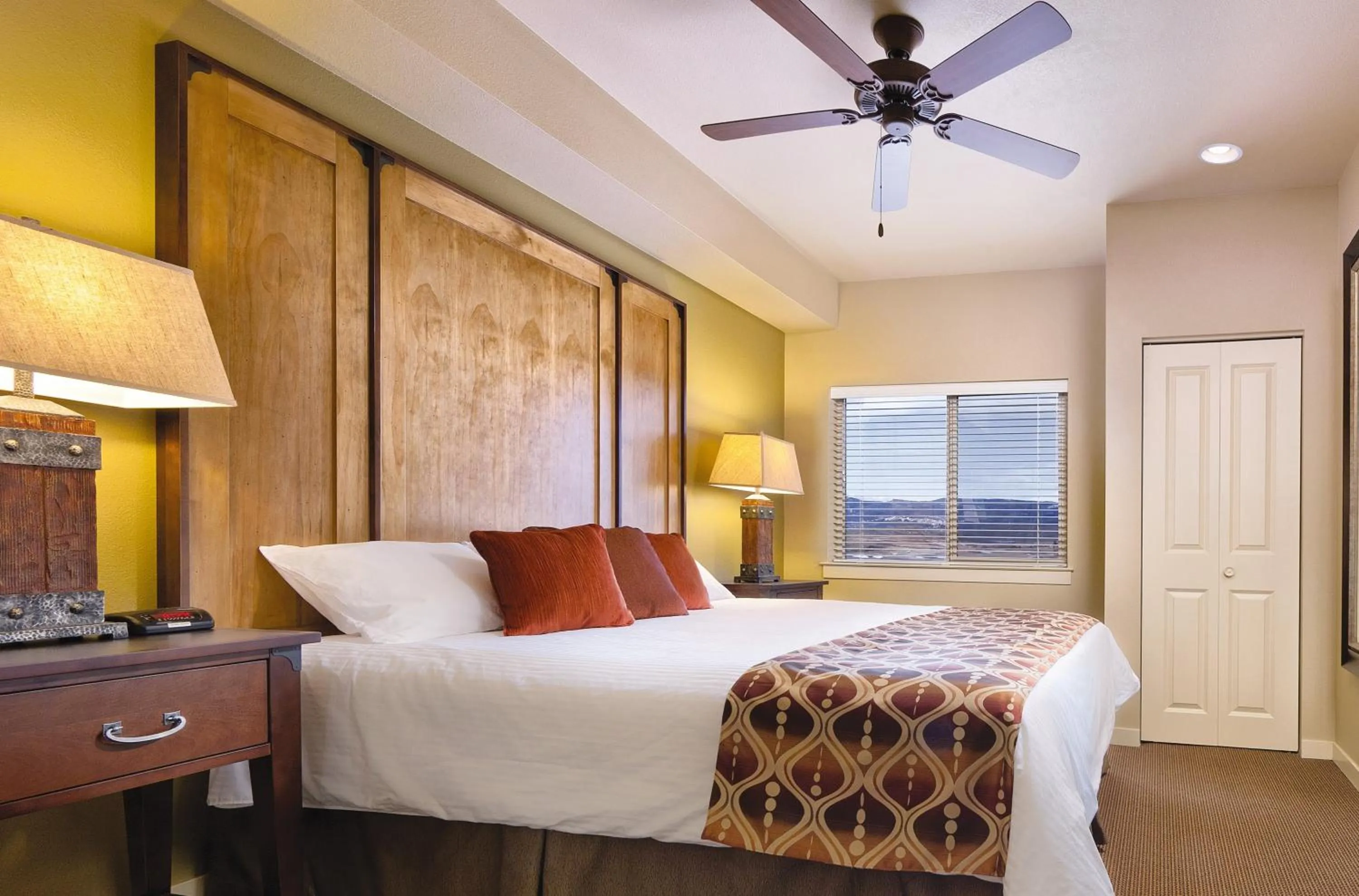 Bed in WorldMark Granby - Rocky Mountain Preserve