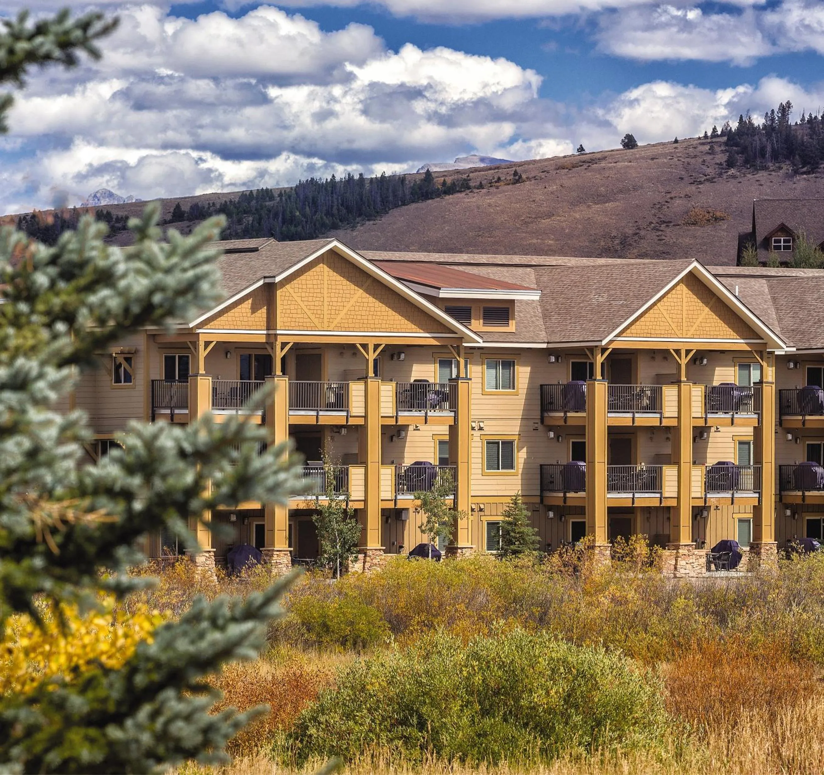 Property building in WorldMark Granby - Rocky Mountain Preserve