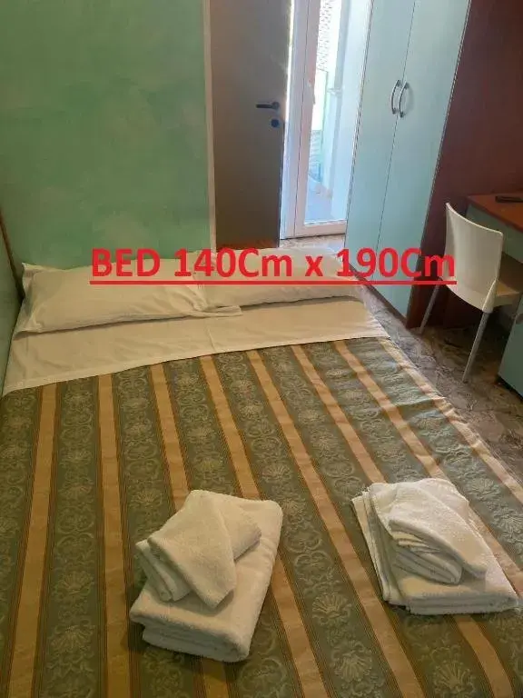 French bed room in Hotel Vernel French bed room in Hotel Vernel