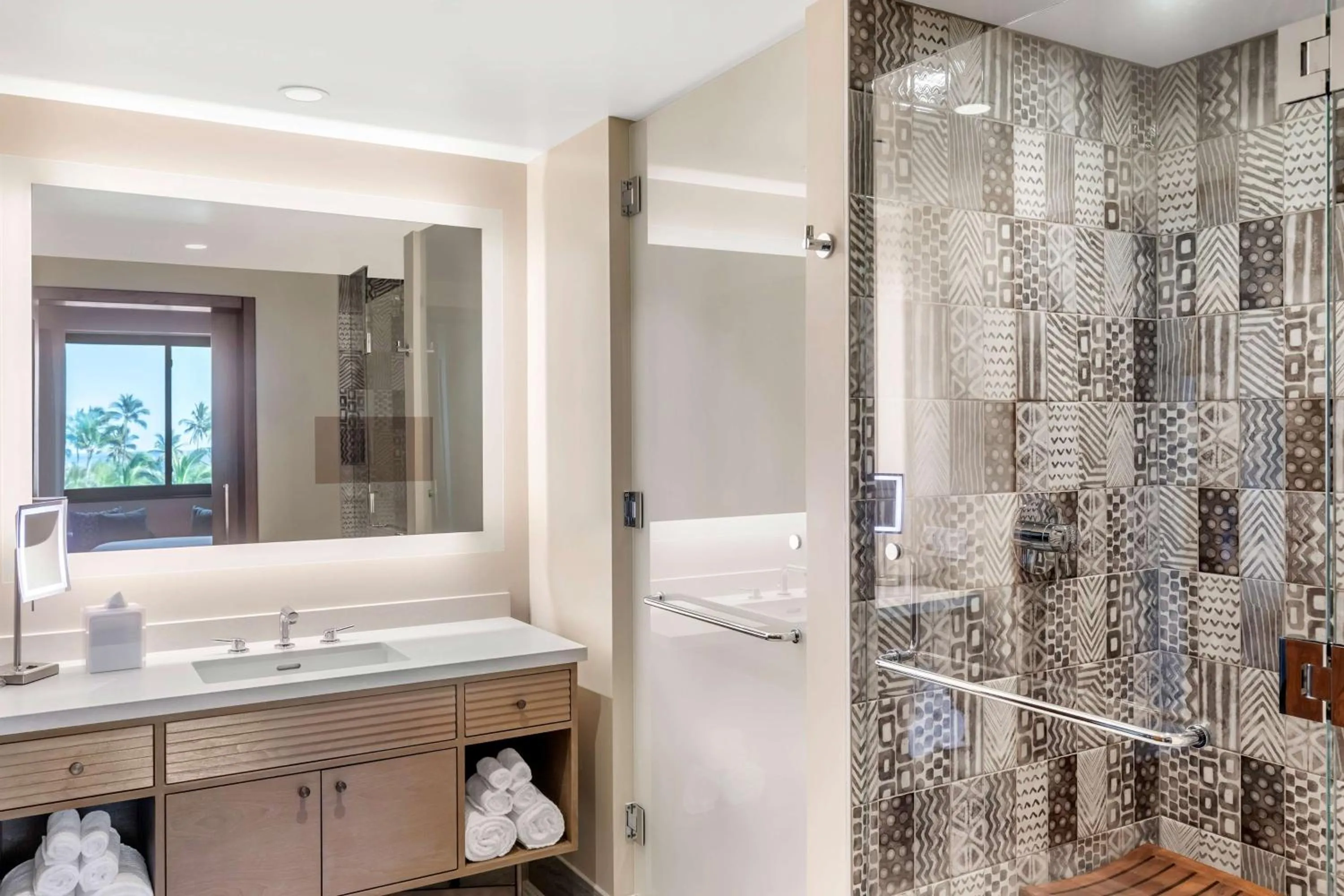 Shower in Hilton Grand Vacations Club Maui Bay Villas