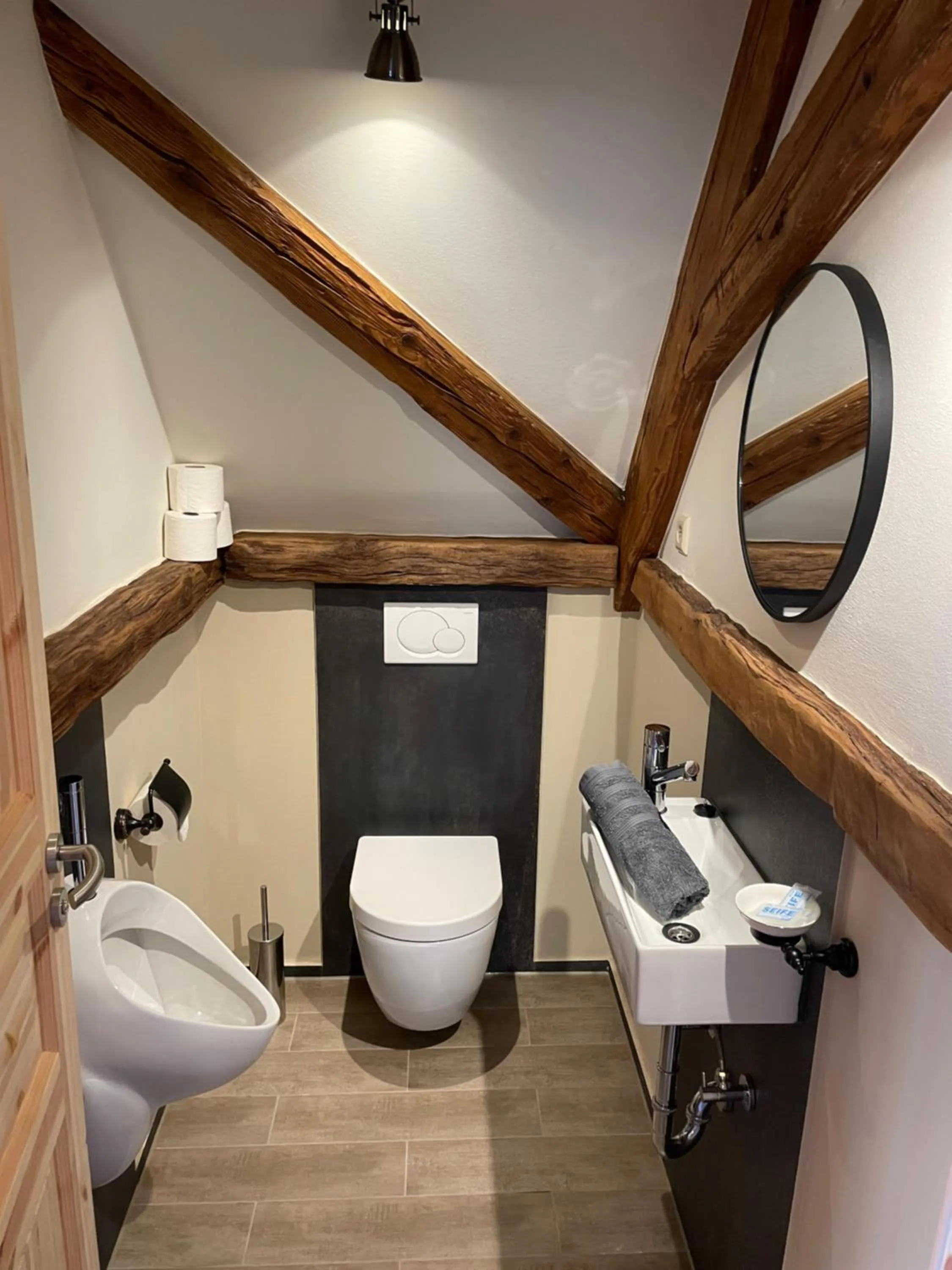 Toilet in Muggel Apartments