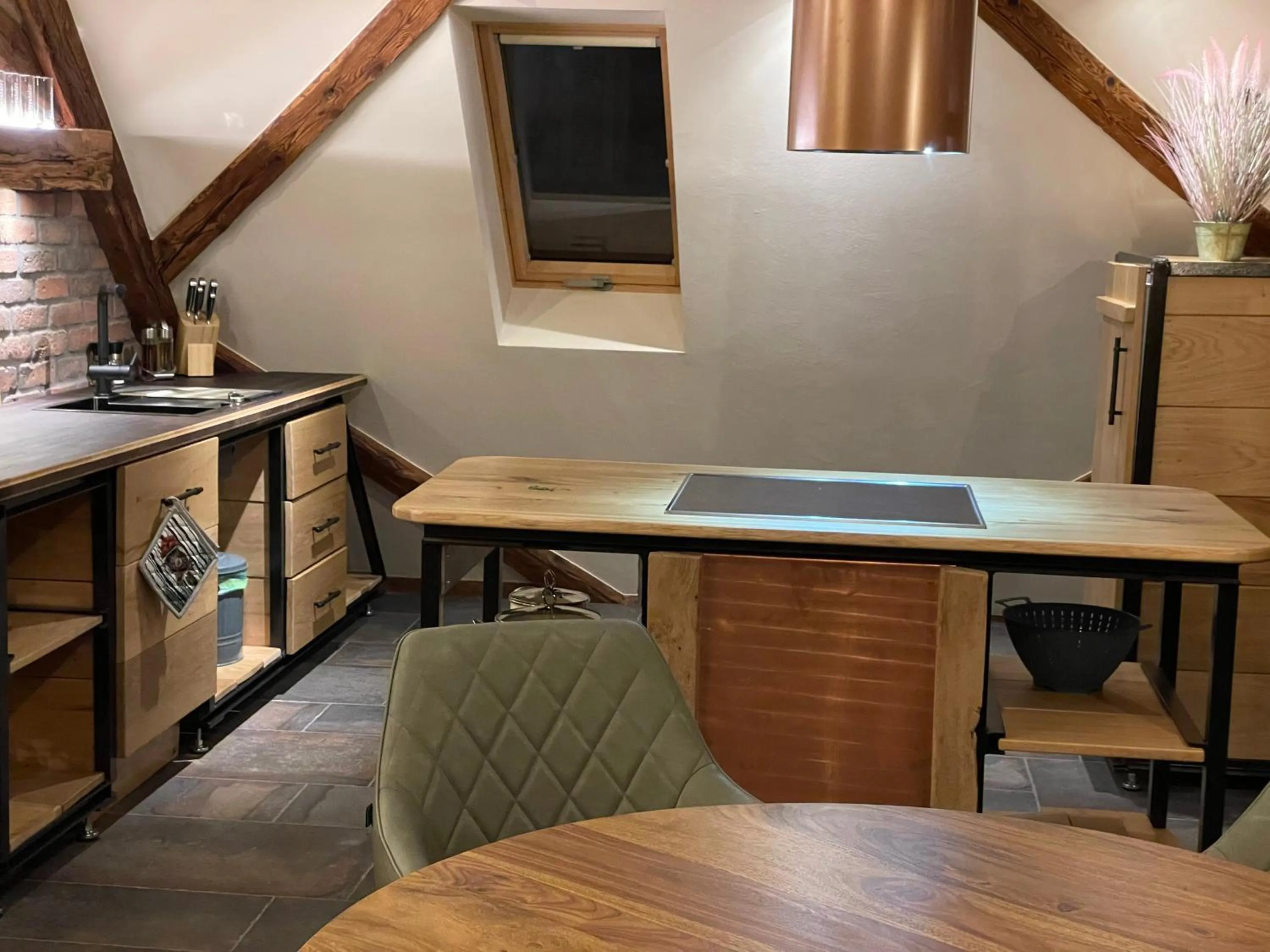 kitchen in Muggel Apartments