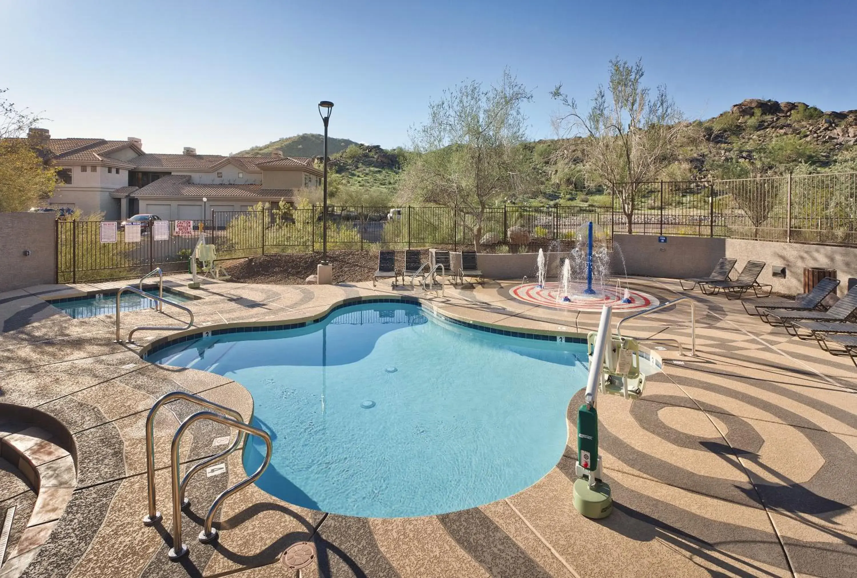 Swimming pool in WorldMark Phoenix - South Mountain Preserve Swimming pool in WorldMark Phoenix - South Mountain Preserve