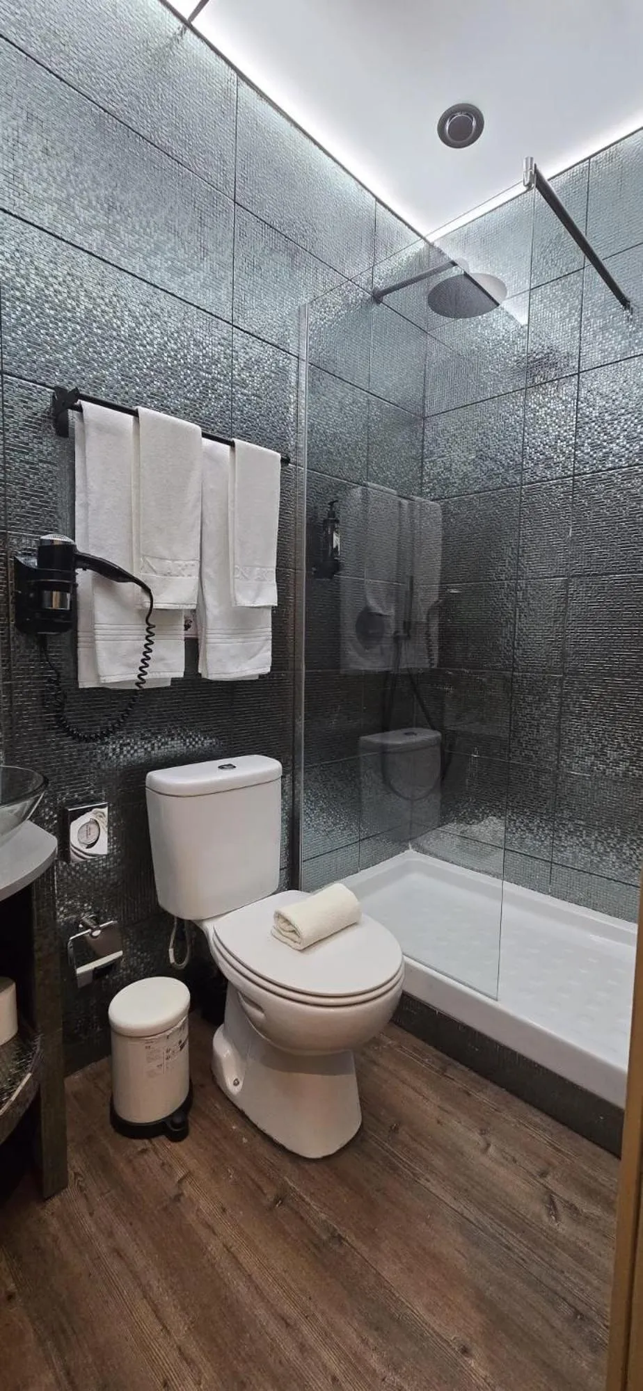 Toilet in Lisbon Art Stay Apartments Baixa