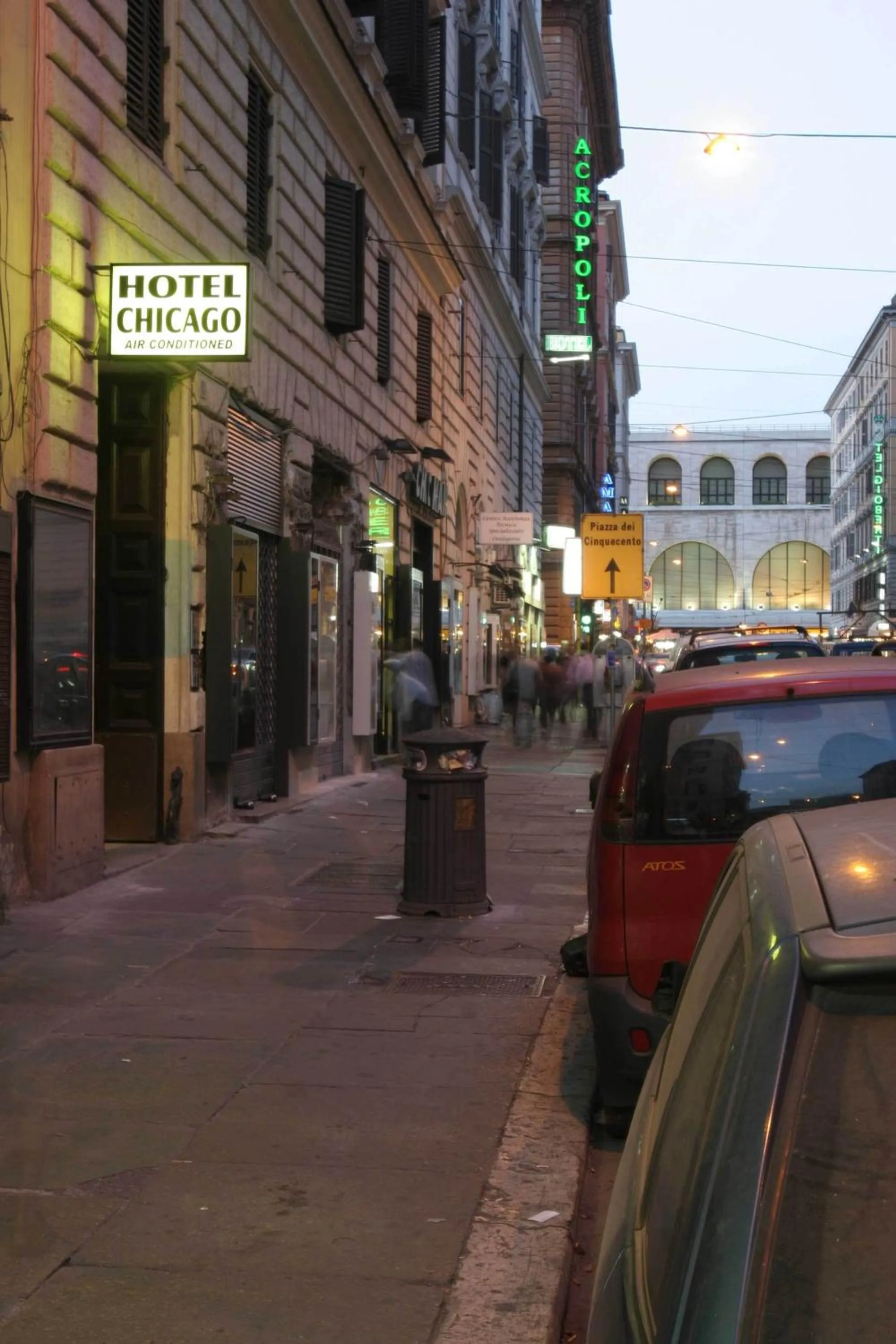 Facade/entrance in Hotel Chicago