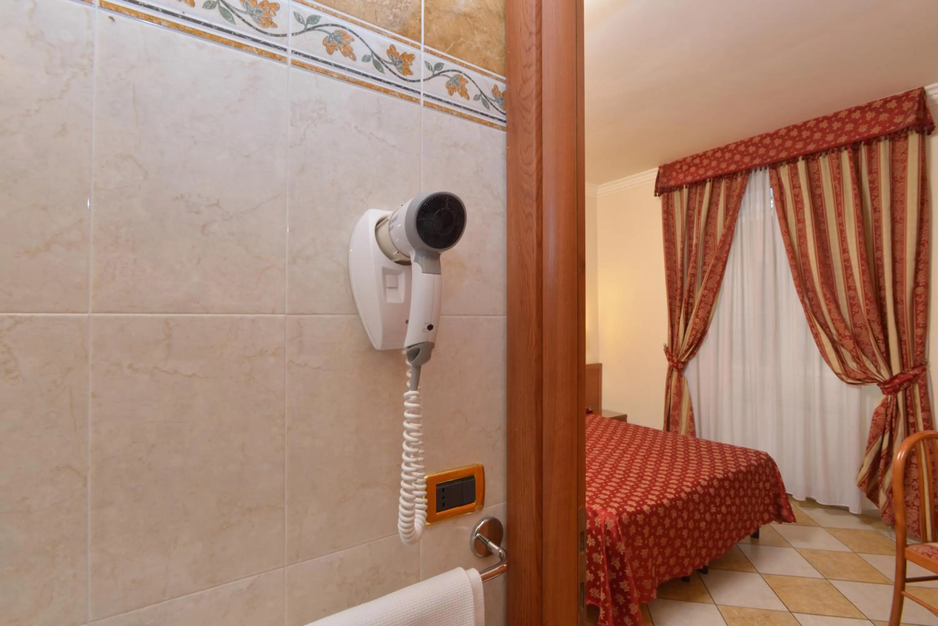 Decorative detail in Hotel Chicago