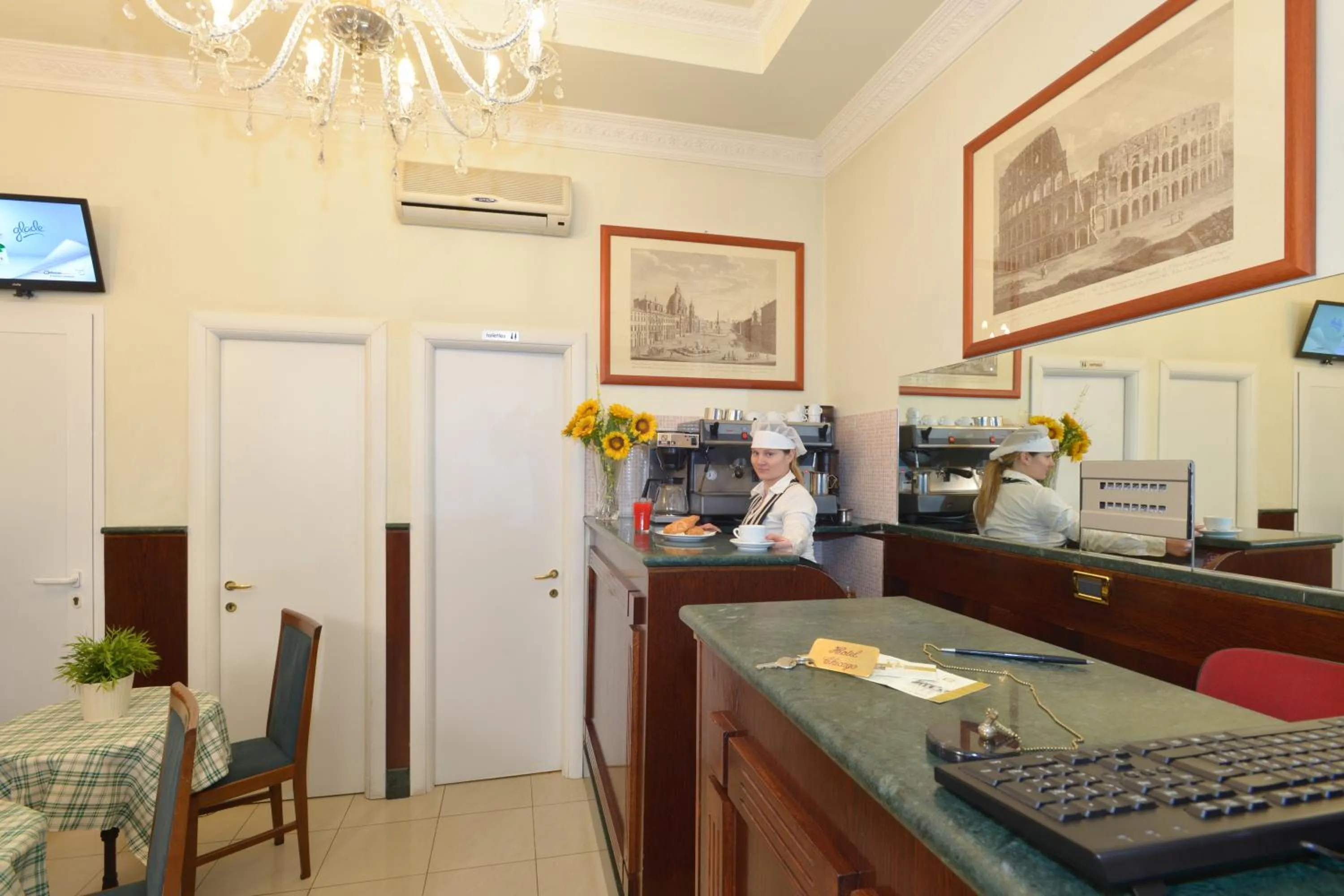 Lobby or reception in Hotel Chicago