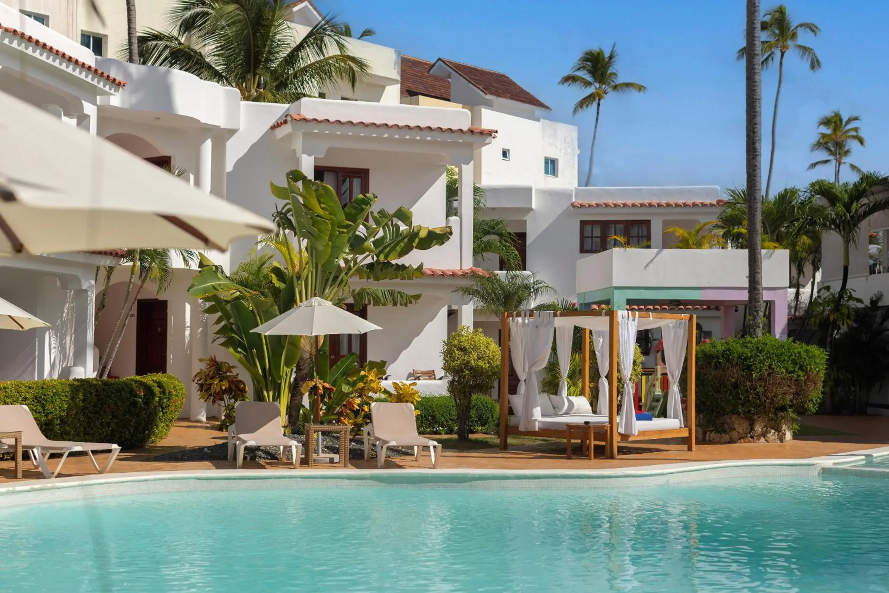 Swimming pool in Hotel whala!bávaro - All Inclusive Swimming pool in Hotel whala!bávaro - All Inclusive