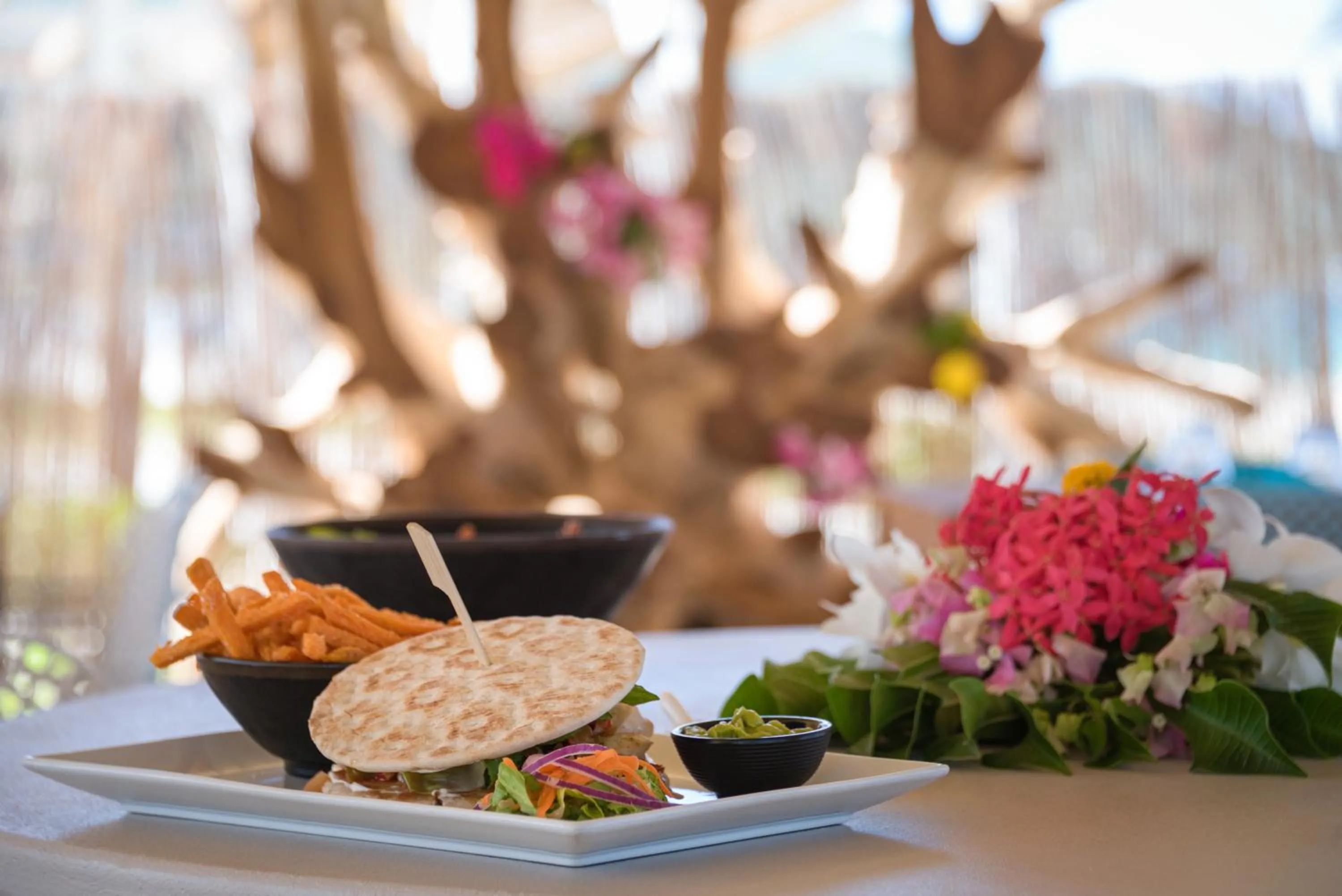 Food and drinks in La Playa Orient Bay