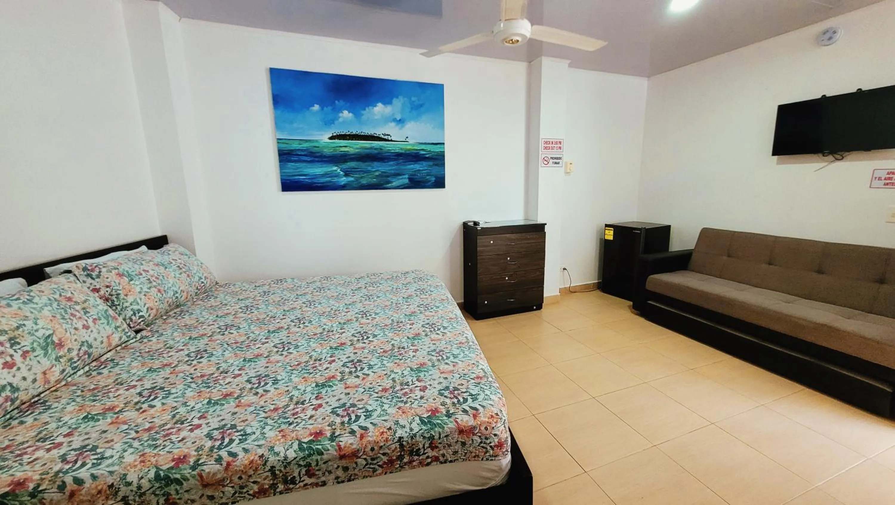 Bedroom, Bed in Hotel Olas