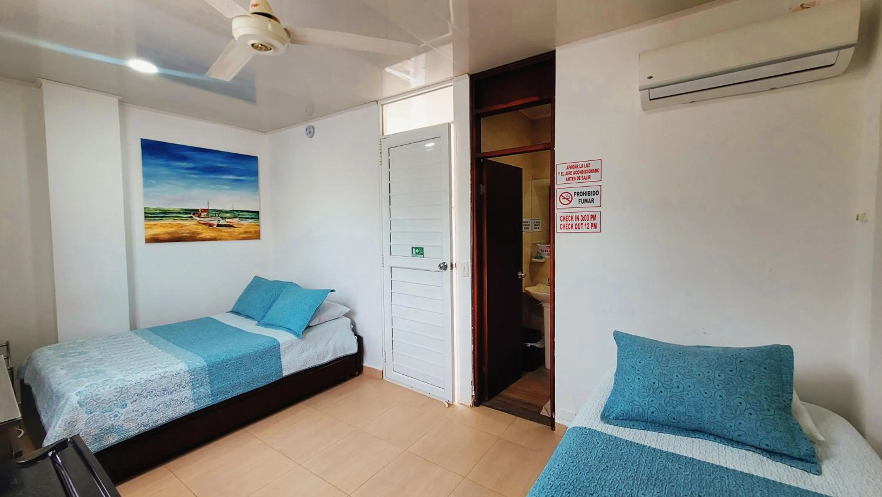 Bed in Hotel Olas