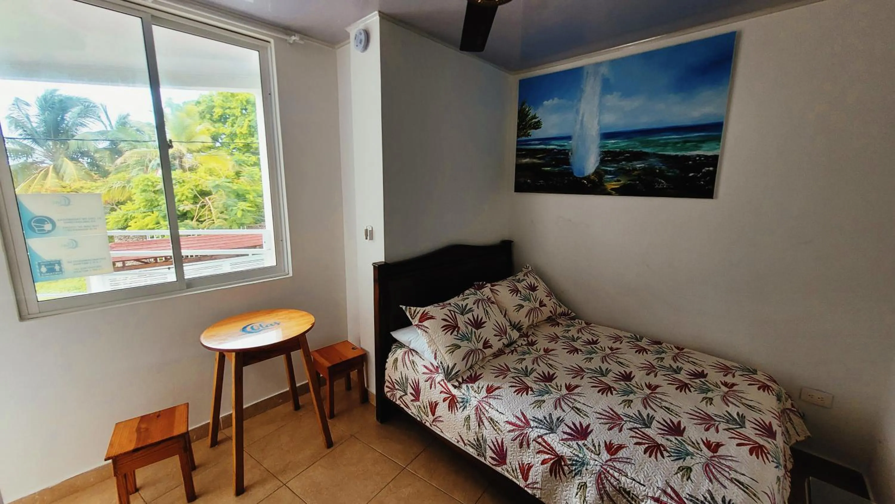 air conditioner, Bed in Hotel Olas