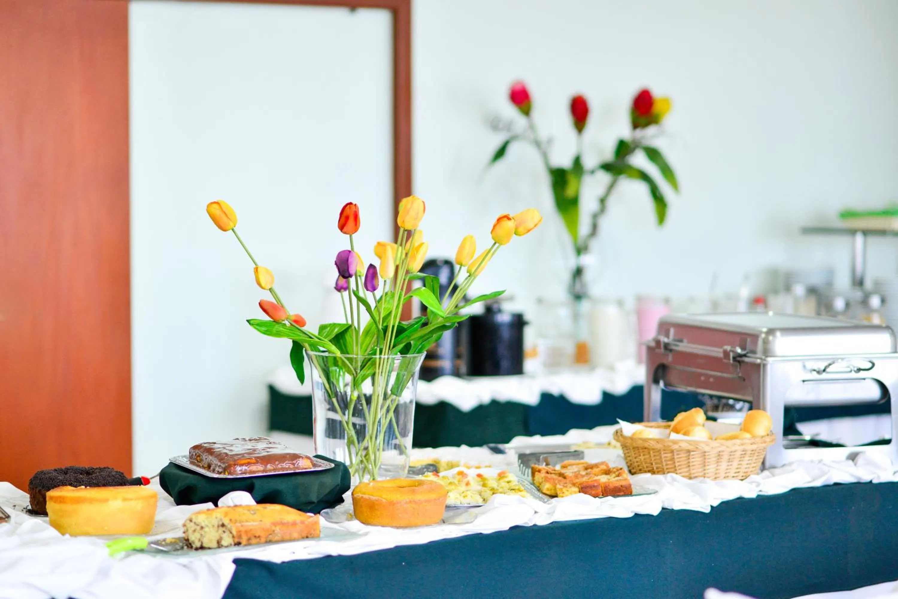 Food in Hotel Plaza Mar