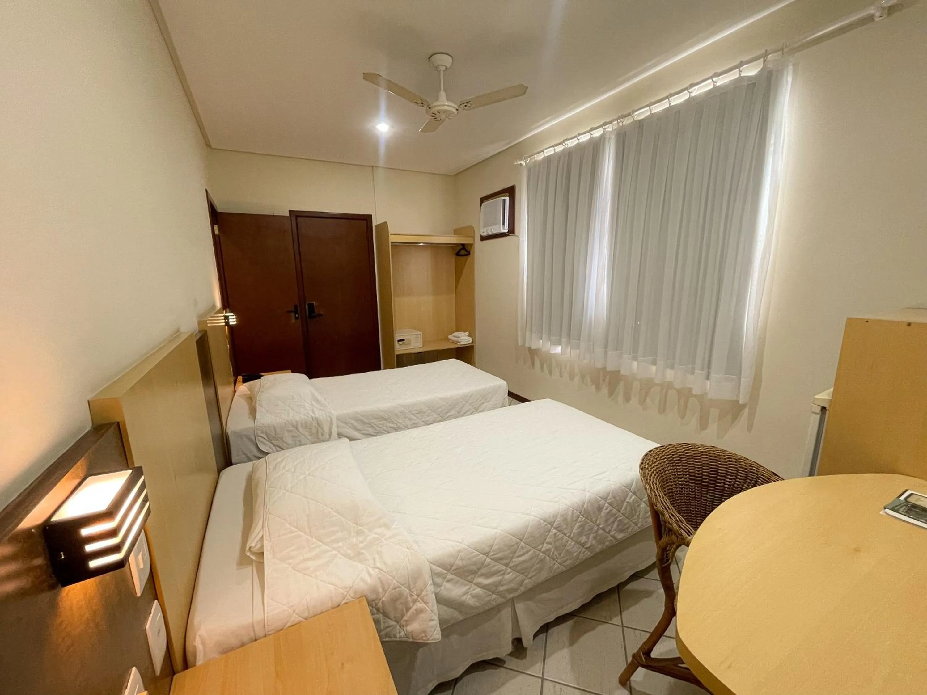 Bed in Hotel Plaza Mar