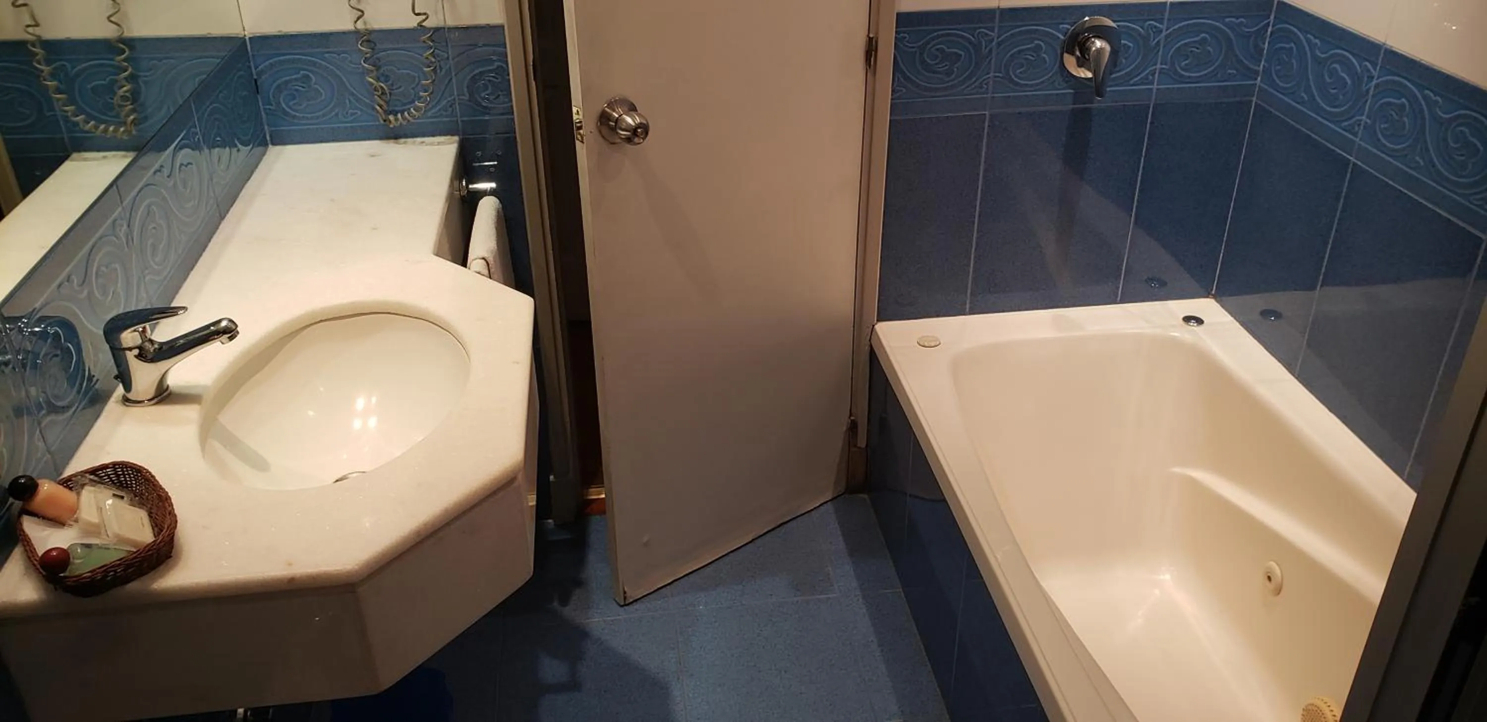 Massage in Sur Hotel