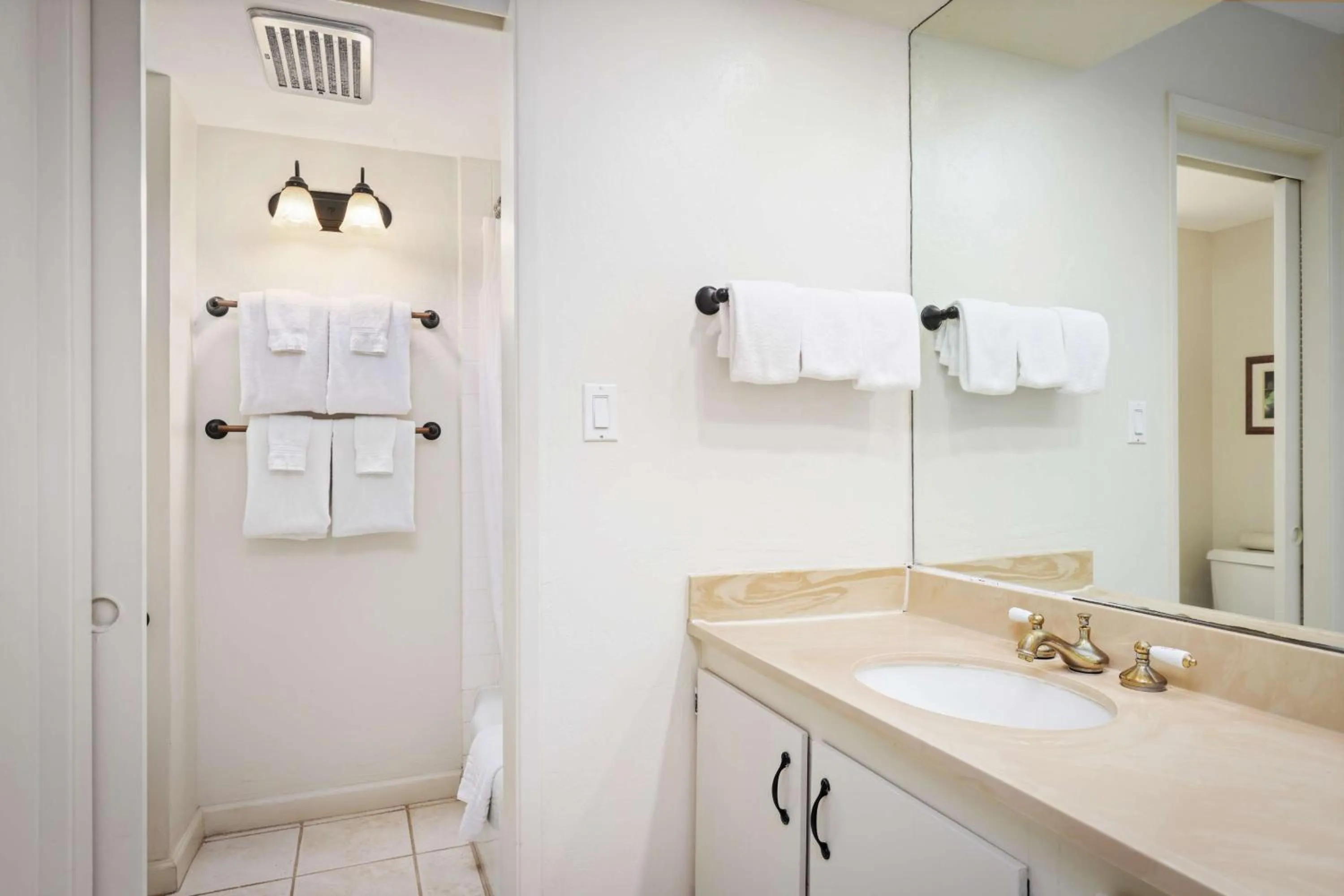 Shower in Aston at Papakea Resort