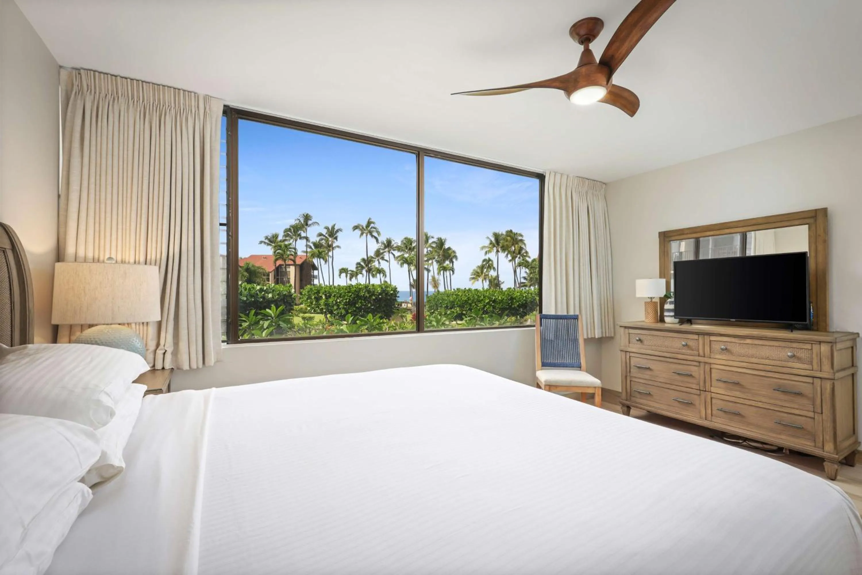 Bed in Aston at Papakea Resort