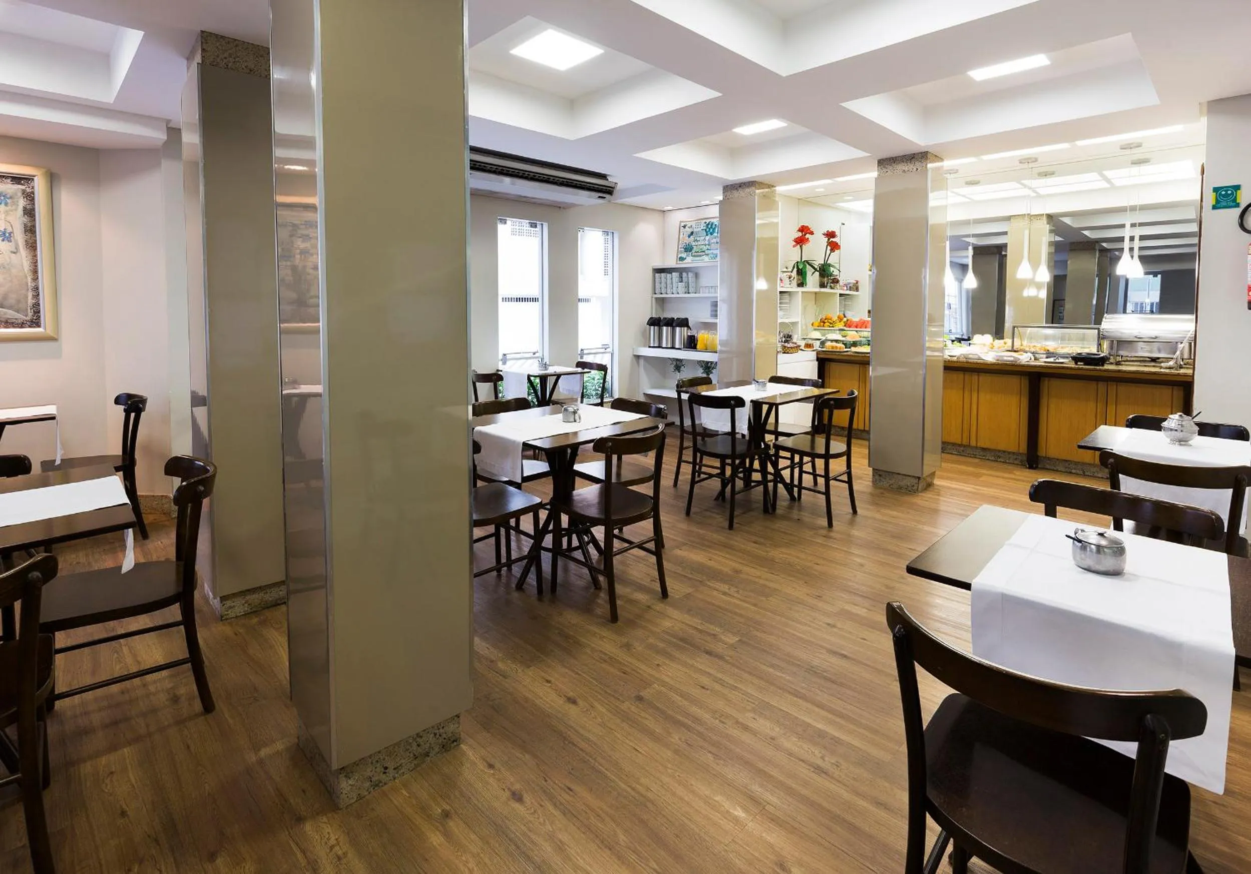 Restaurant/places to eat in Tropikalya Prime Hotel