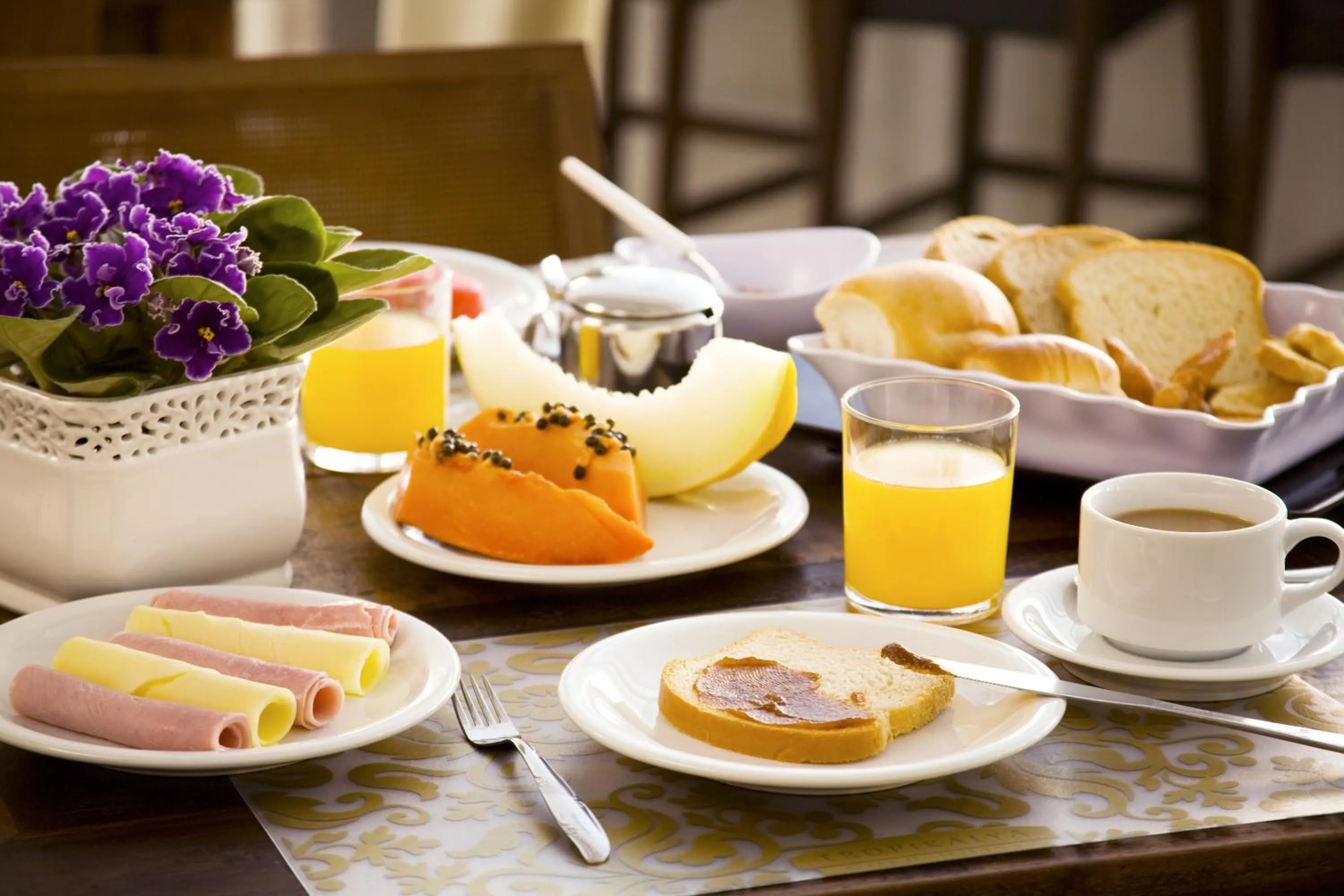 Toilet in Tropikalya Prime Hotel