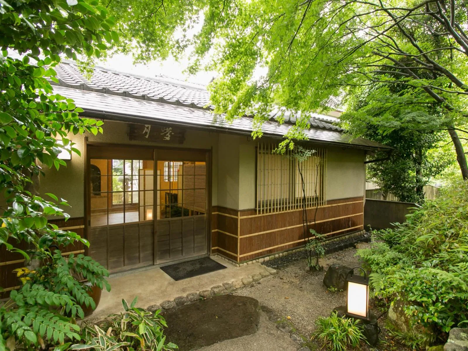 Restaurant/places to eat in Motoyu Kosenkaku