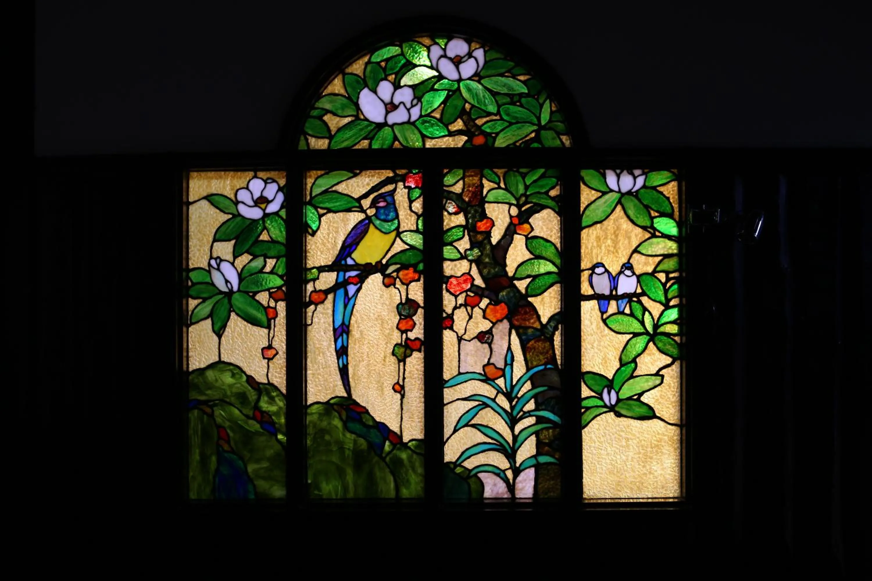 Decorative detail in Motoyu Kosenkaku