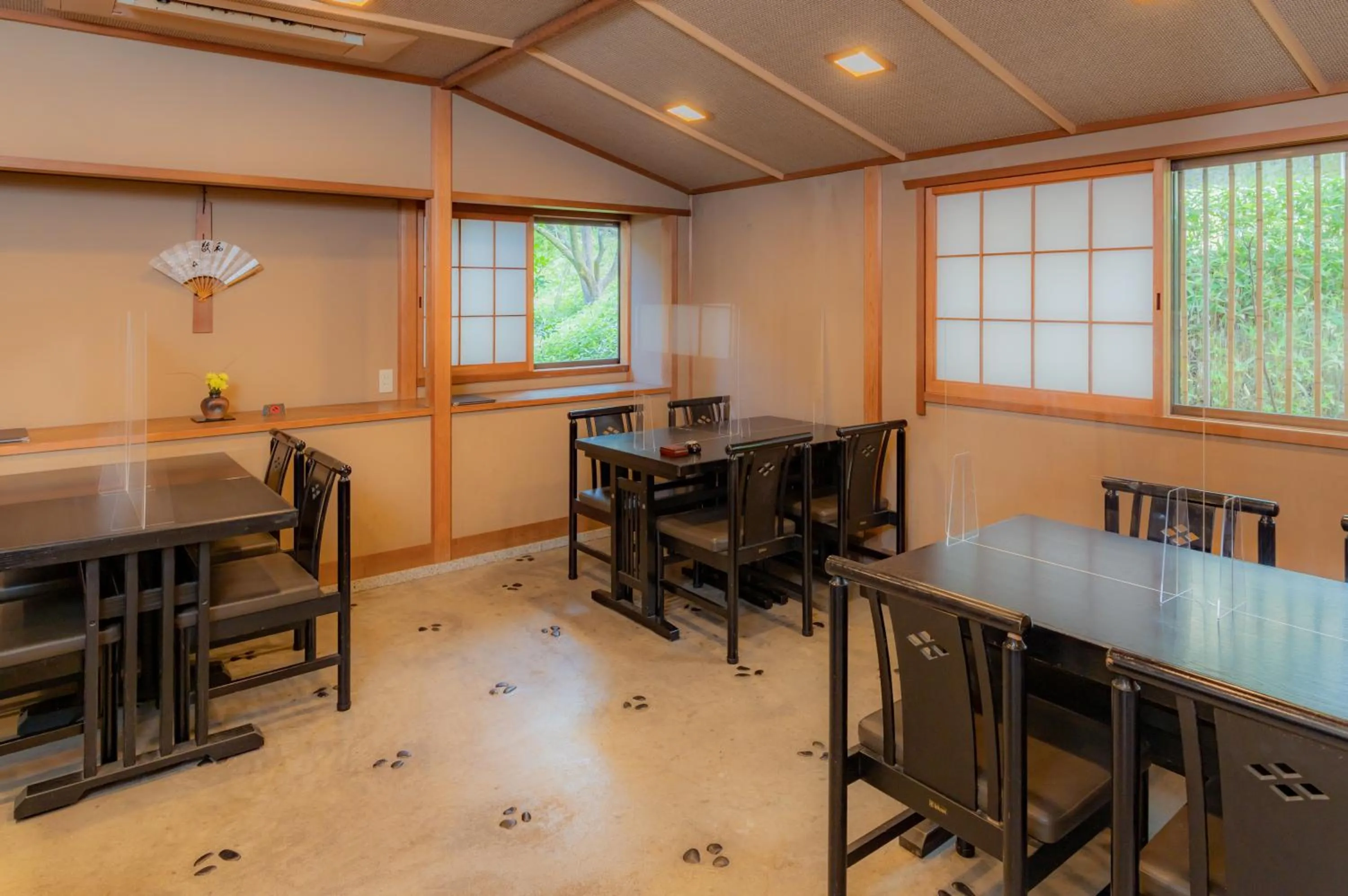 Restaurant/places to eat in Motoyu Kosenkaku