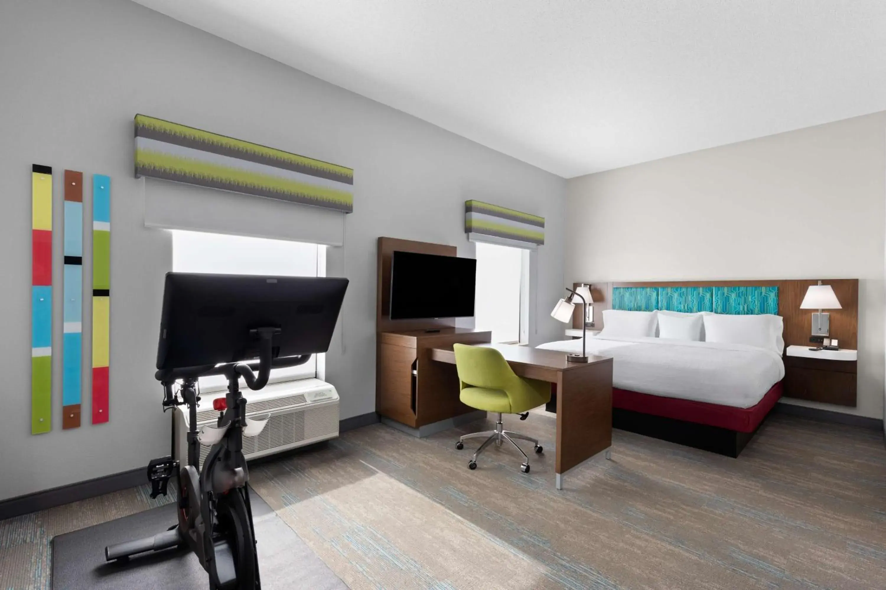 Bedroom, Bed in Hampton Inn & Suites Dothan Bedroom, Bed in Hampton Inn & Suites Dothan