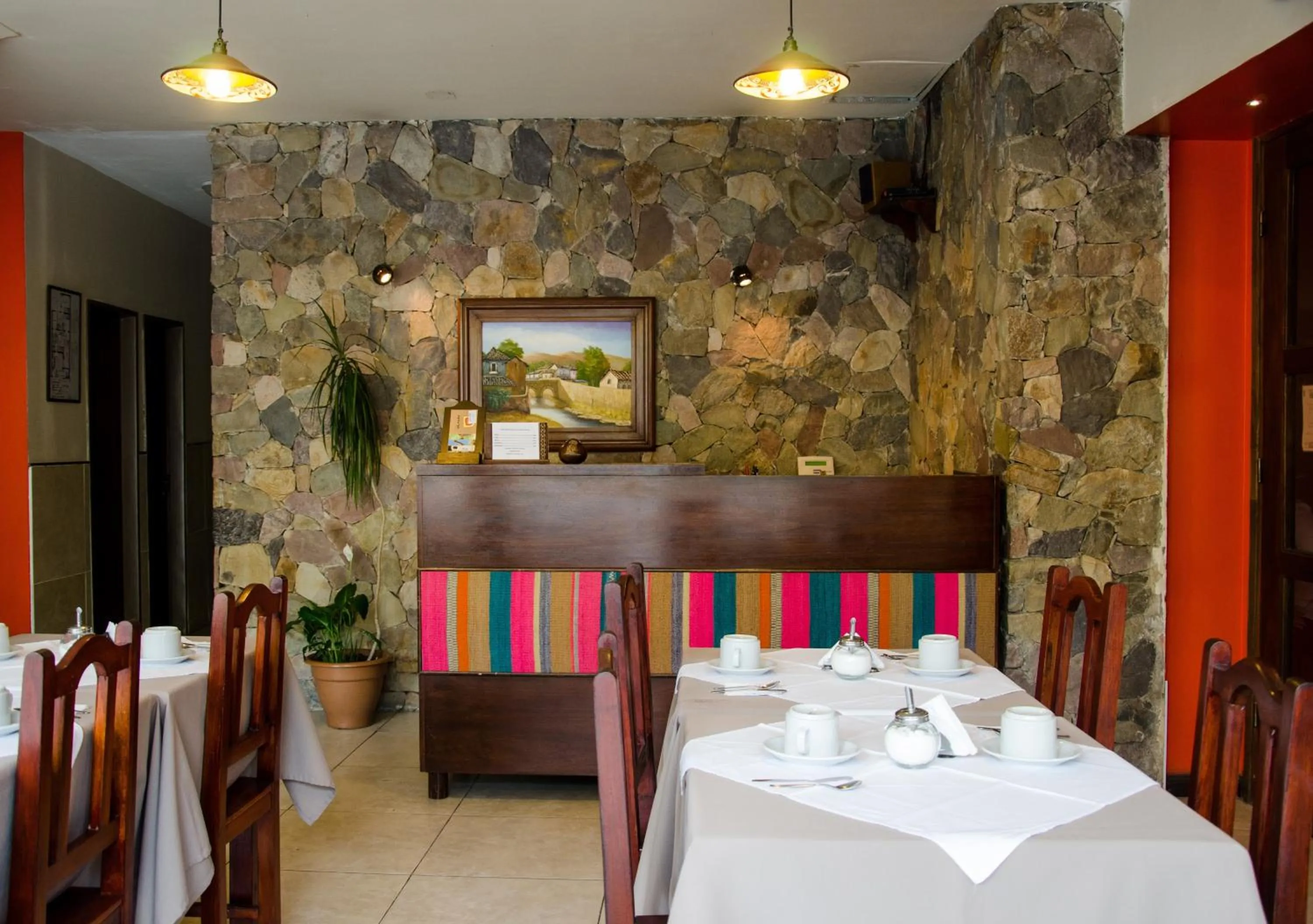Restaurant/places to eat in Munay Salta