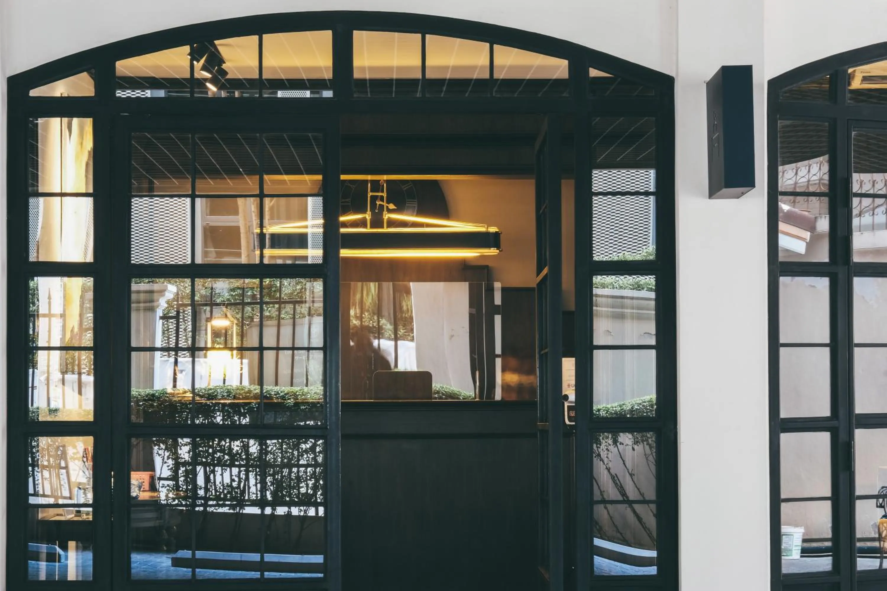 Lobby or reception in THEA Private Suites by TH District