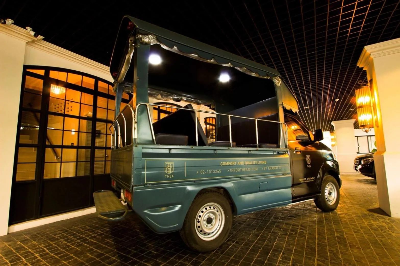 Parking in THEA Private Suites by TH District