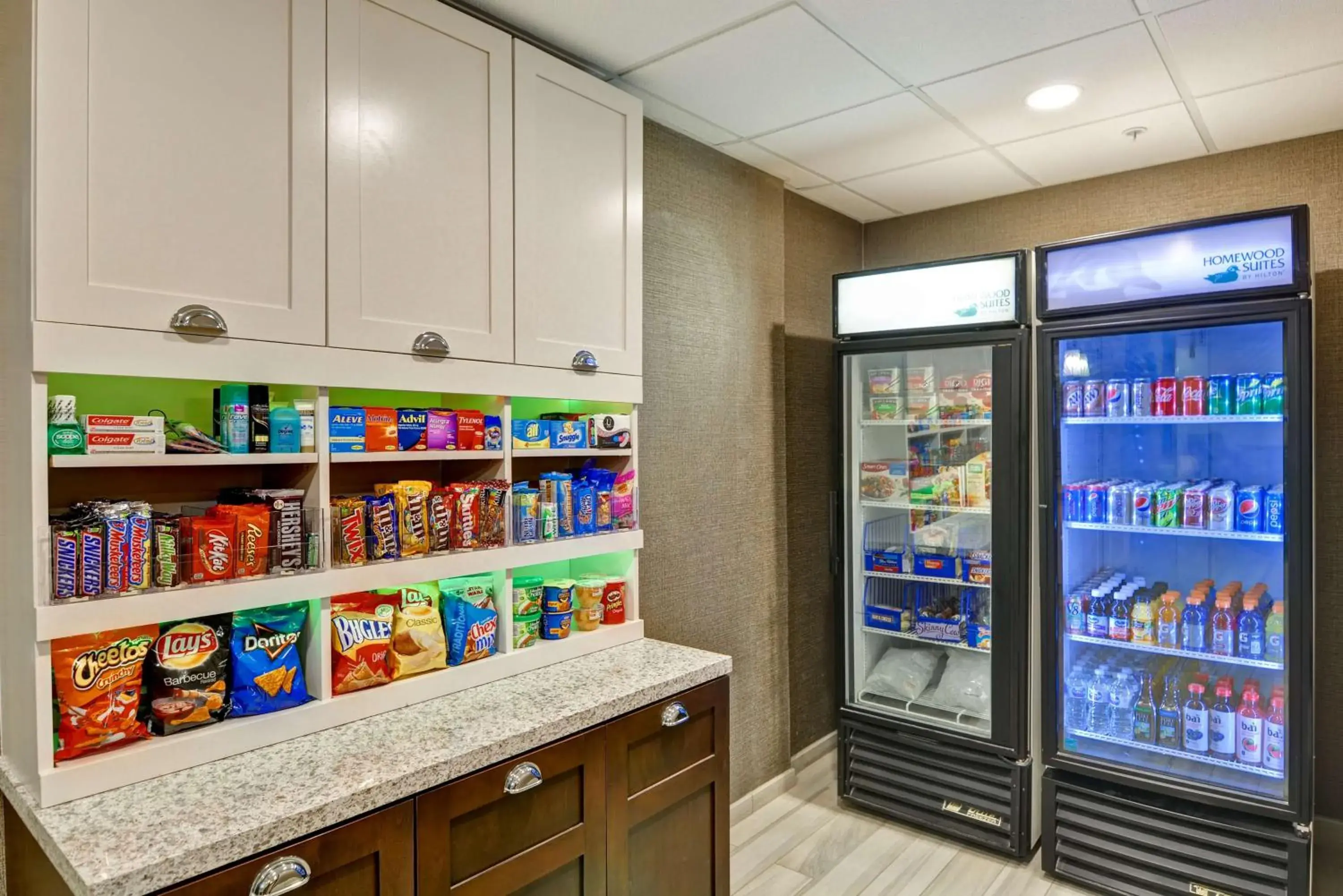 Restaurant/places to eat in Homewood Suites by Hilton Kansas City/Overland Park Restaurant/places to eat in Homewood Suites by Hilton Kansas City/Overland Park