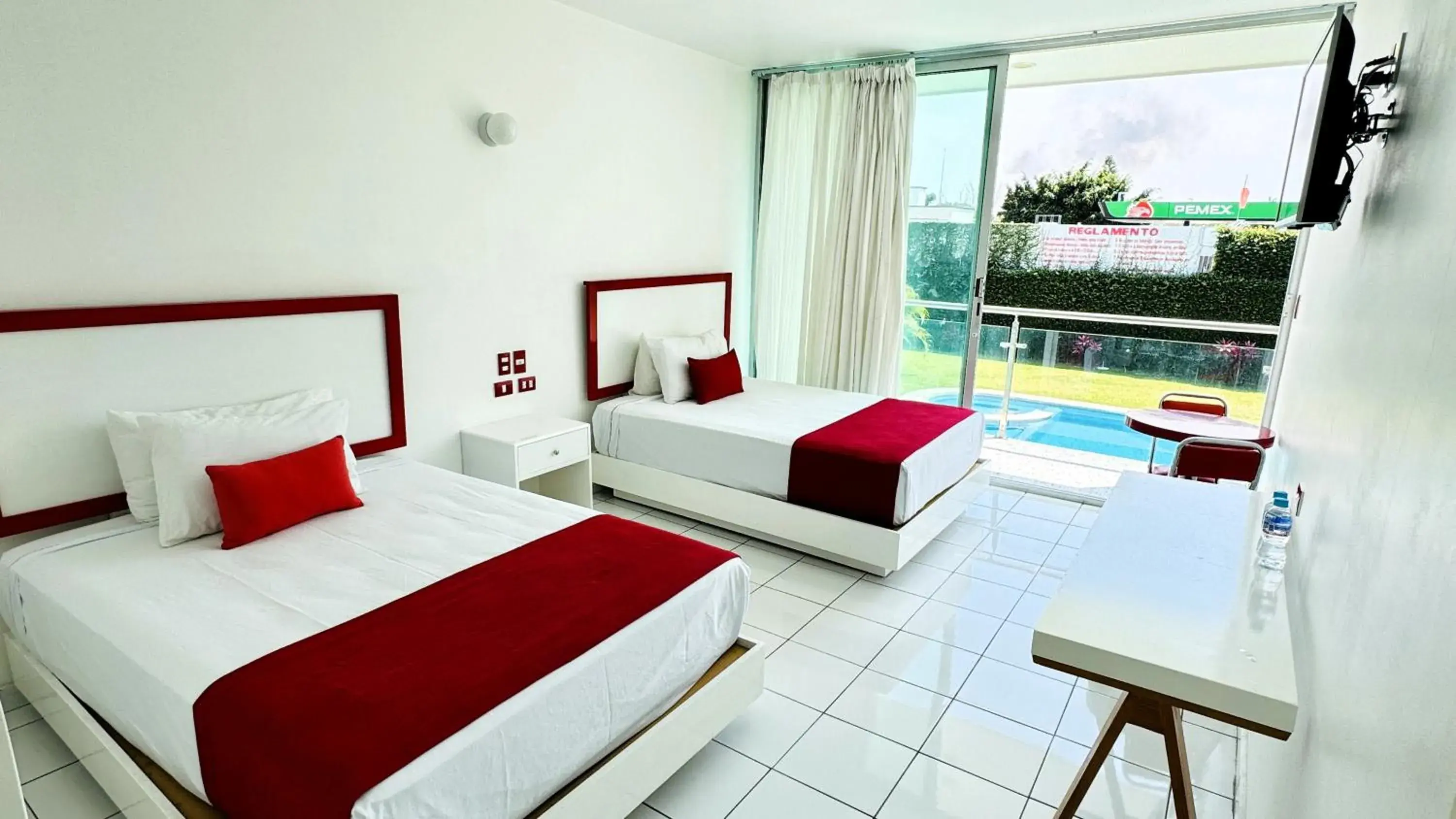 Deluxe Queen Room with Two Queen Beds in Hotel Palmas Cocoyoc Deluxe Queen Room with Two Queen Beds in Hotel Palmas Cocoyoc
