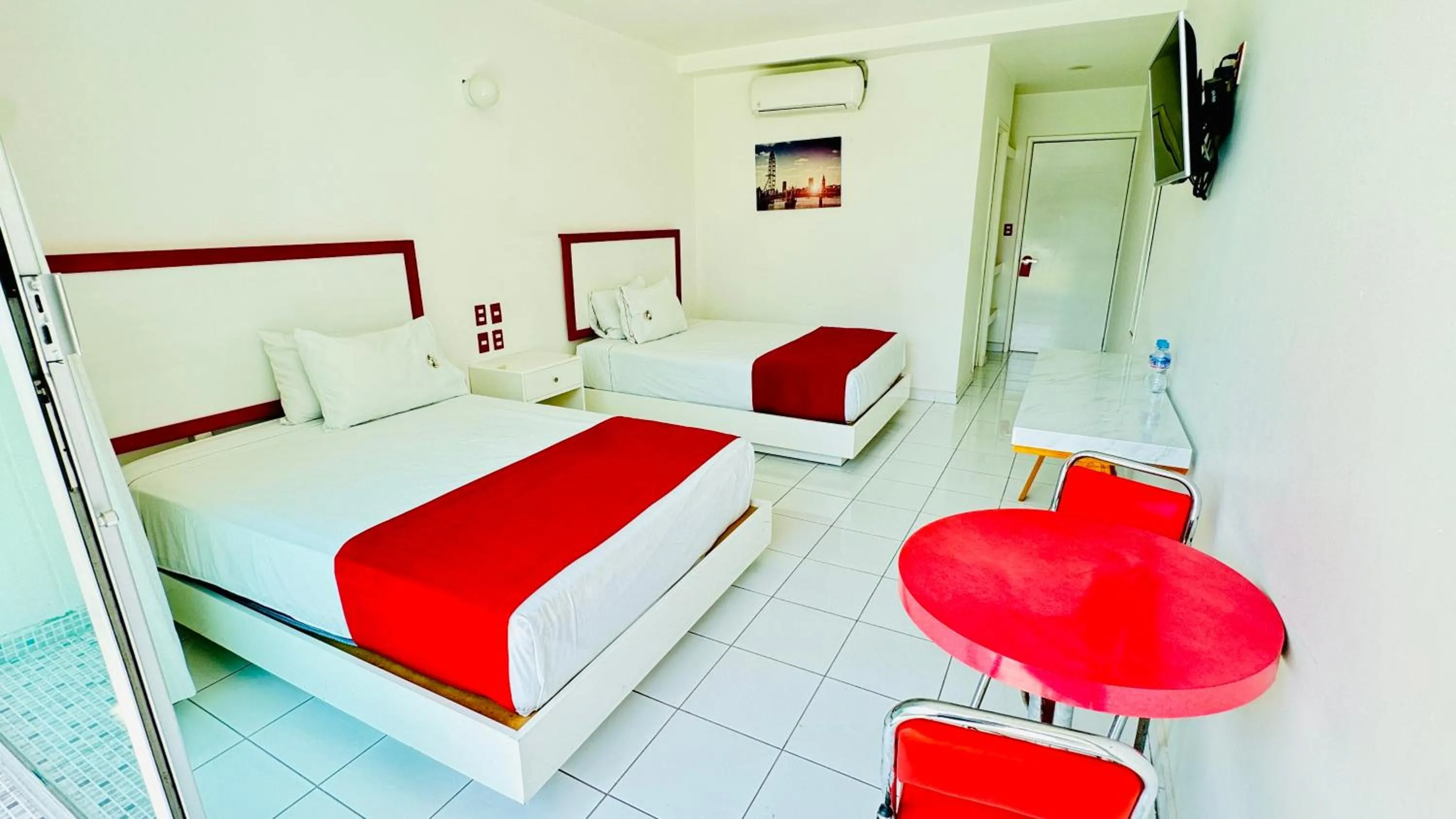Superior Queen Room with Two Queen Beds in Hotel Palmas Cocoyoc