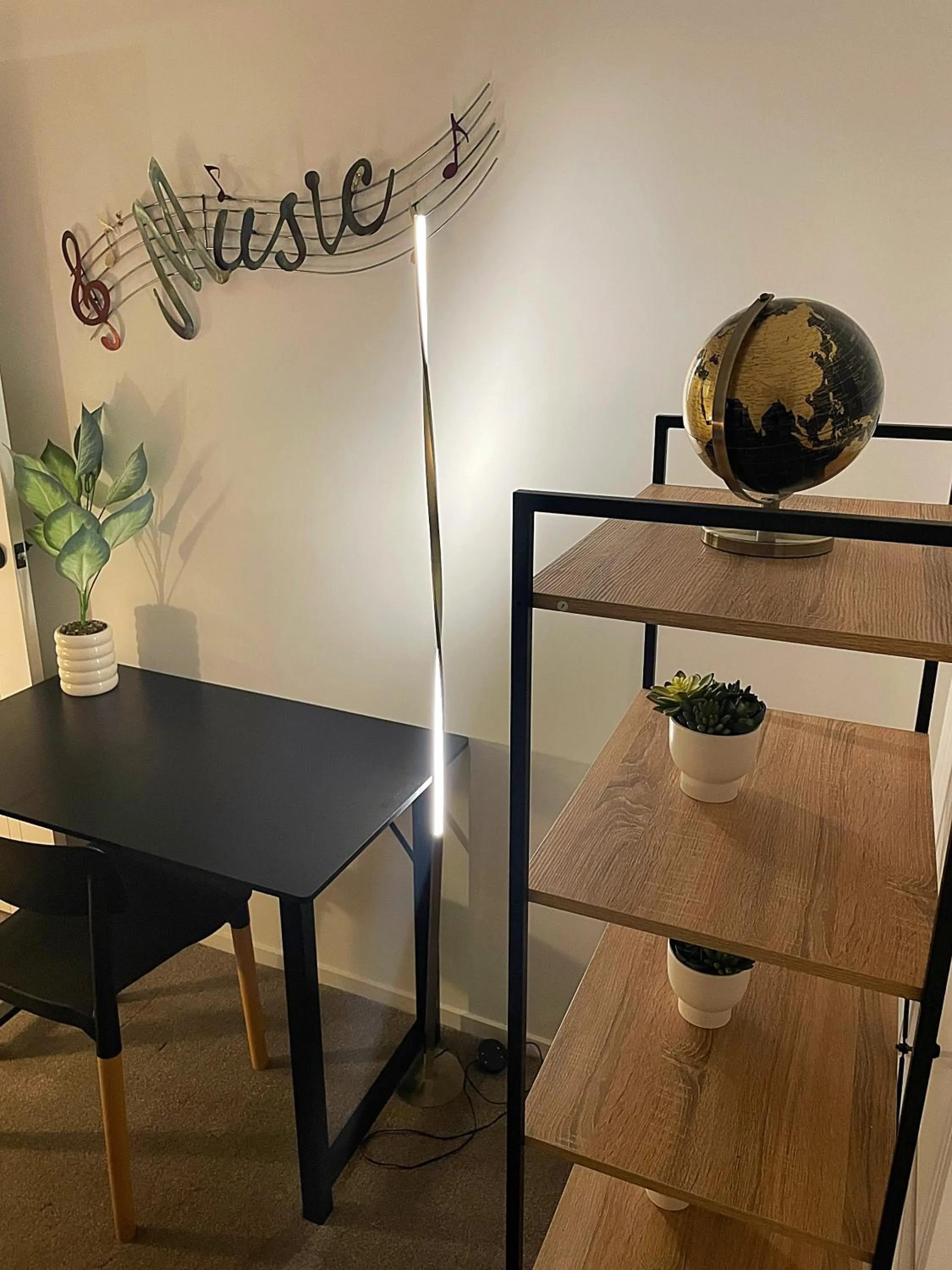 Decorative detail in Flat Bush Holiday Accommodation