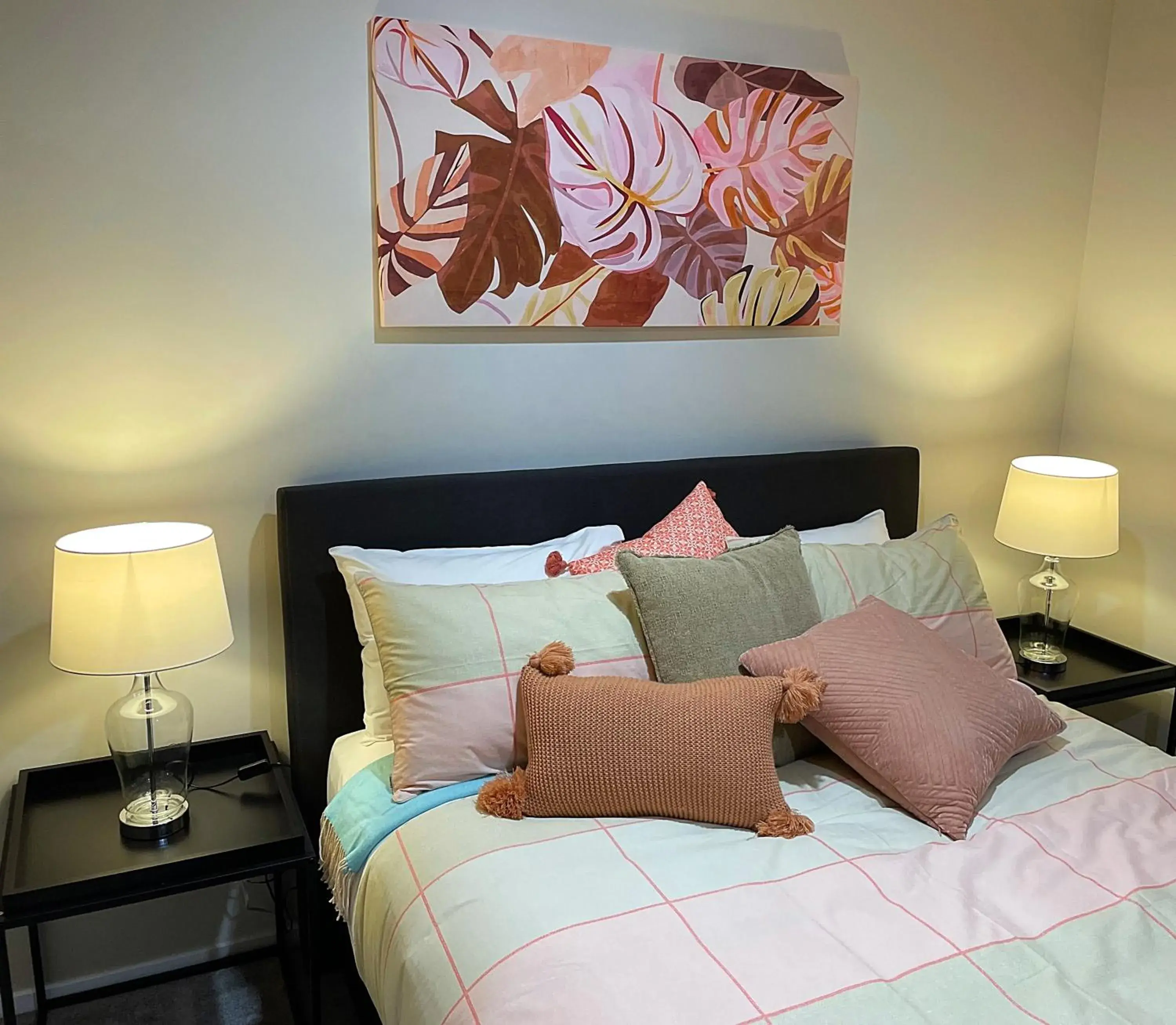 Superior Queen Room in Flat Bush Holiday Accommodation Superior Queen Room in Flat Bush Holiday Accommodation