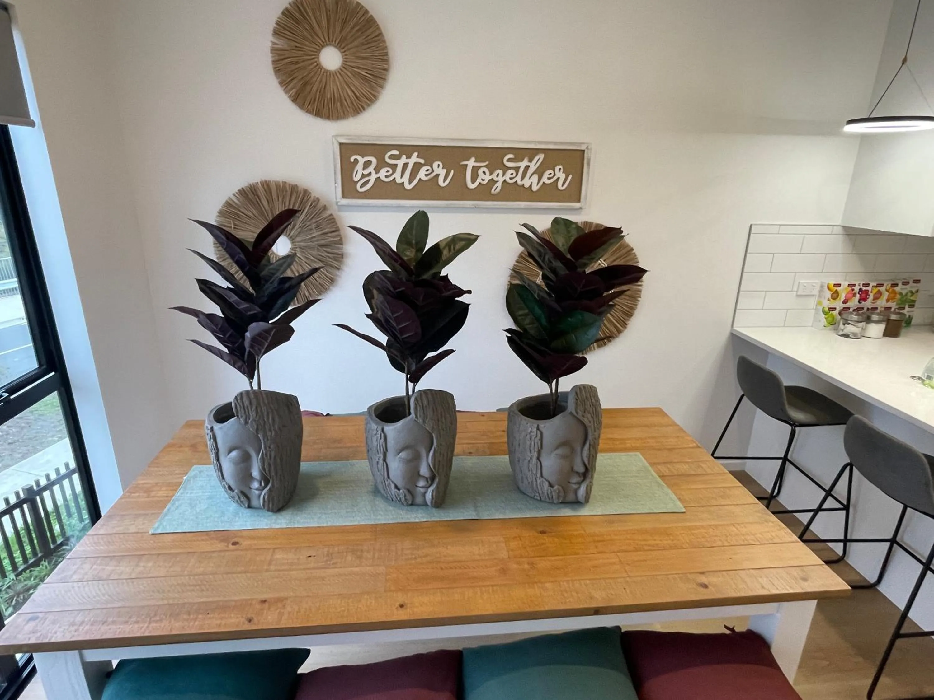 Dining area in Flat Bush Holiday Accommodation