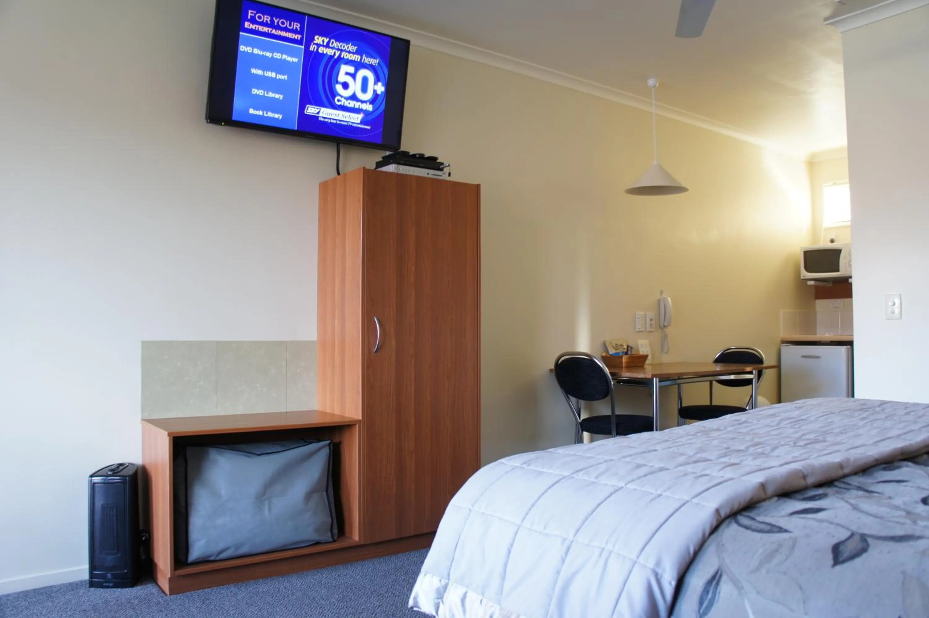 TV and multimedia, Bed in Bks Egmont Motor Lodge