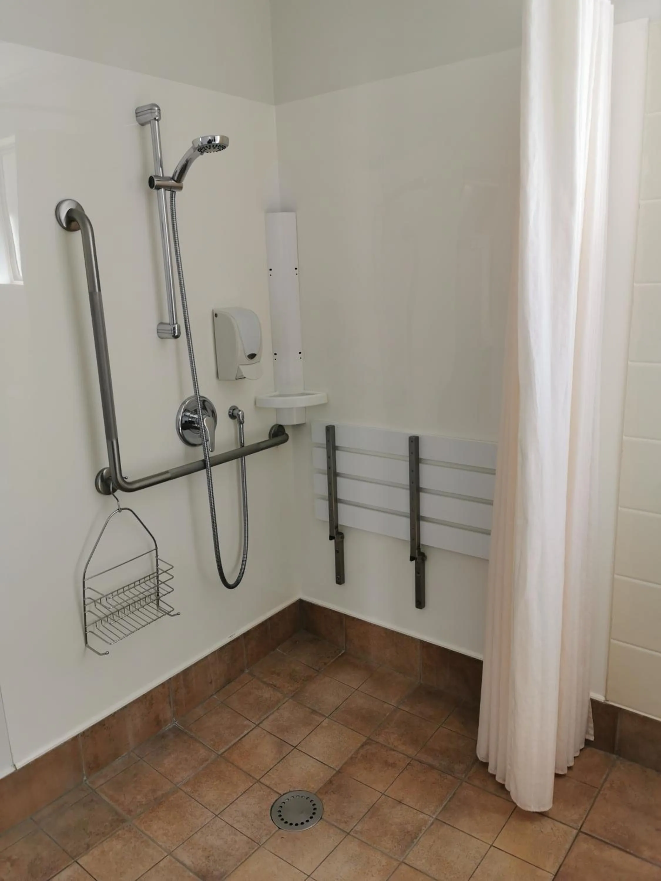 Bks Egmont Motor Lodge