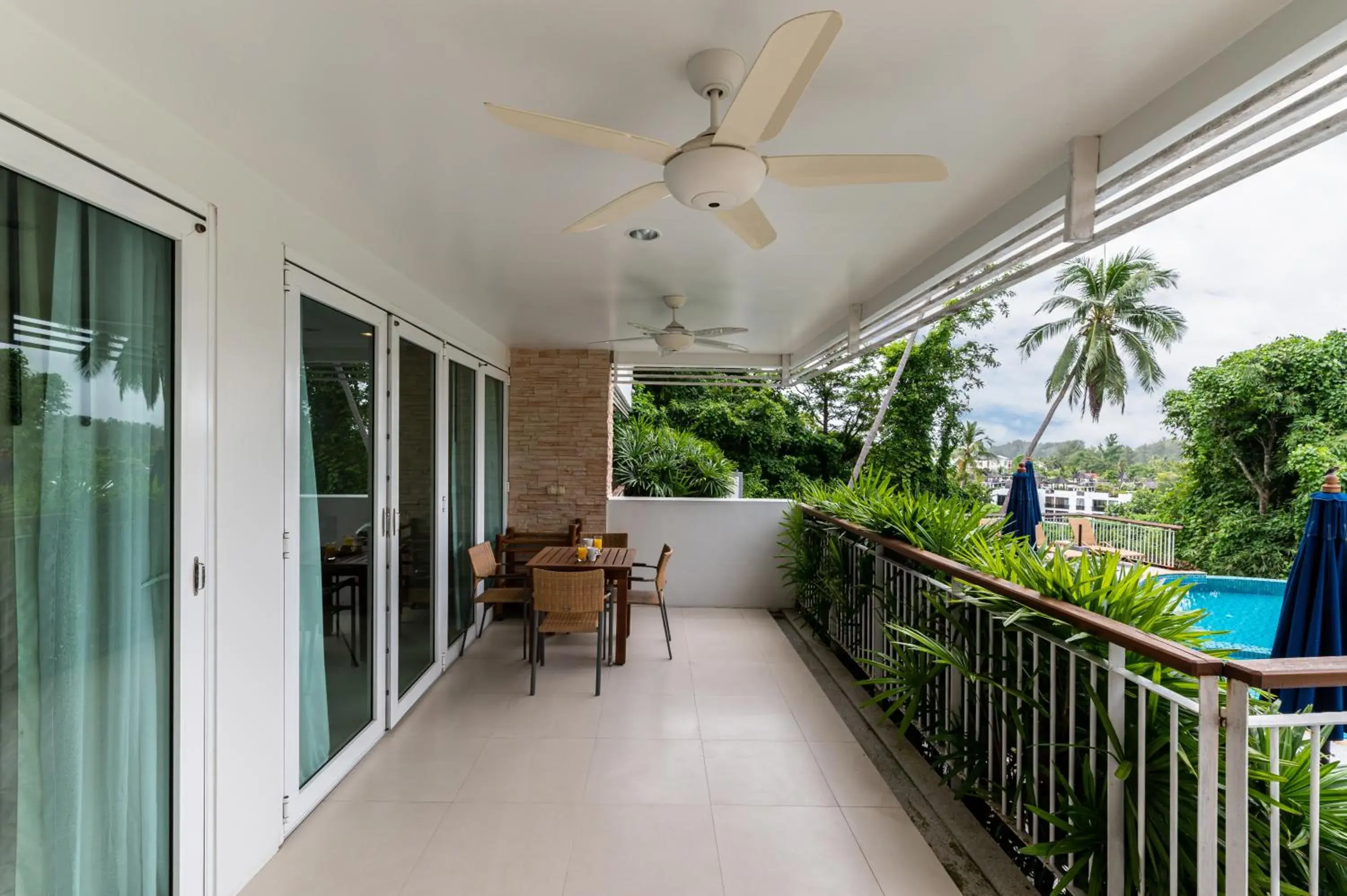 Balcony/Terrace in The Park Surin Serviced Apartments by RESAVA Balcony/Terrace in The Park Surin Serviced Apartments by RESAVA