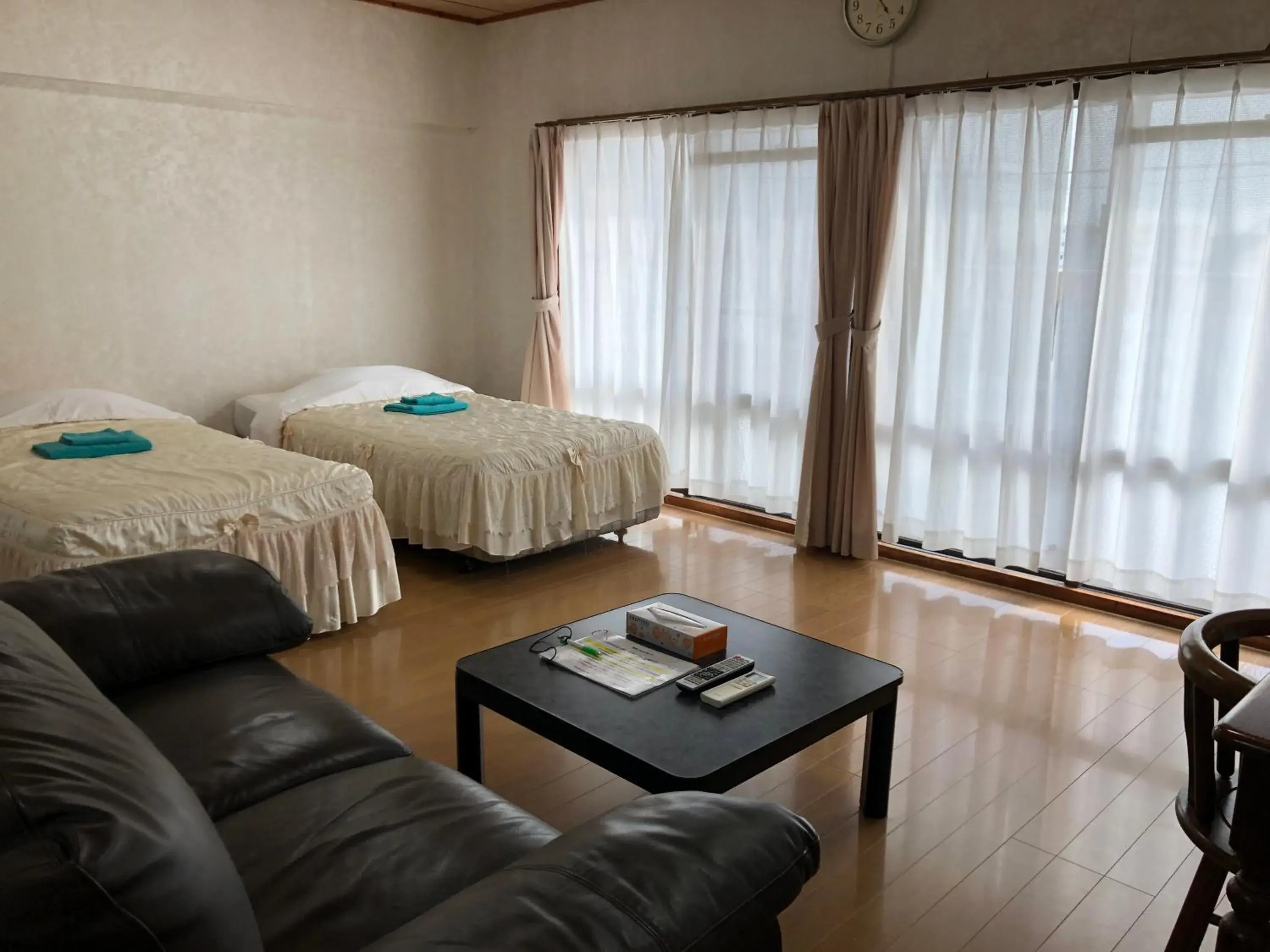 Bed in Weekly Harbourview Mansion Main Building Bed in Weekly Harbourview Mansion Main Building