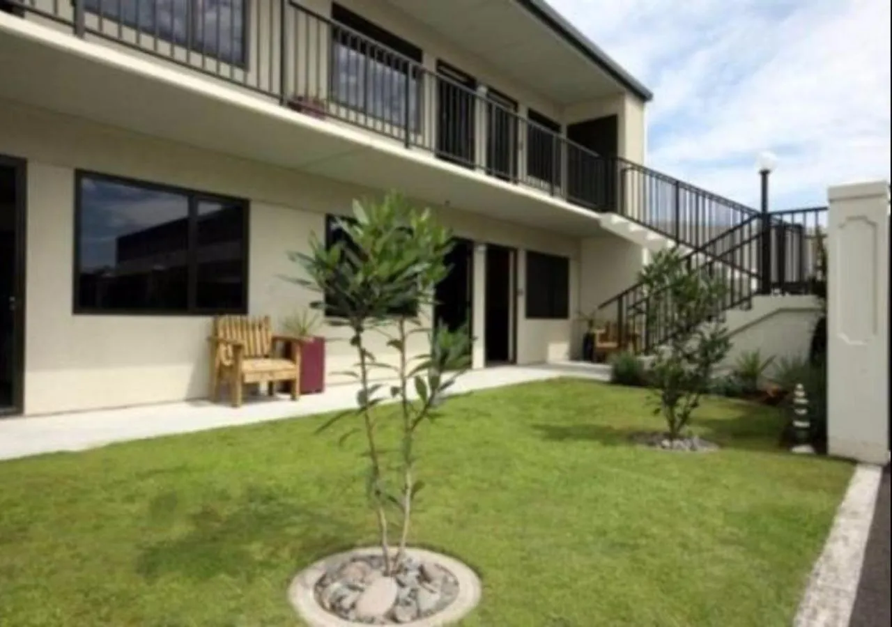 Day in ASURE Abode On Courtenay Motor Inn