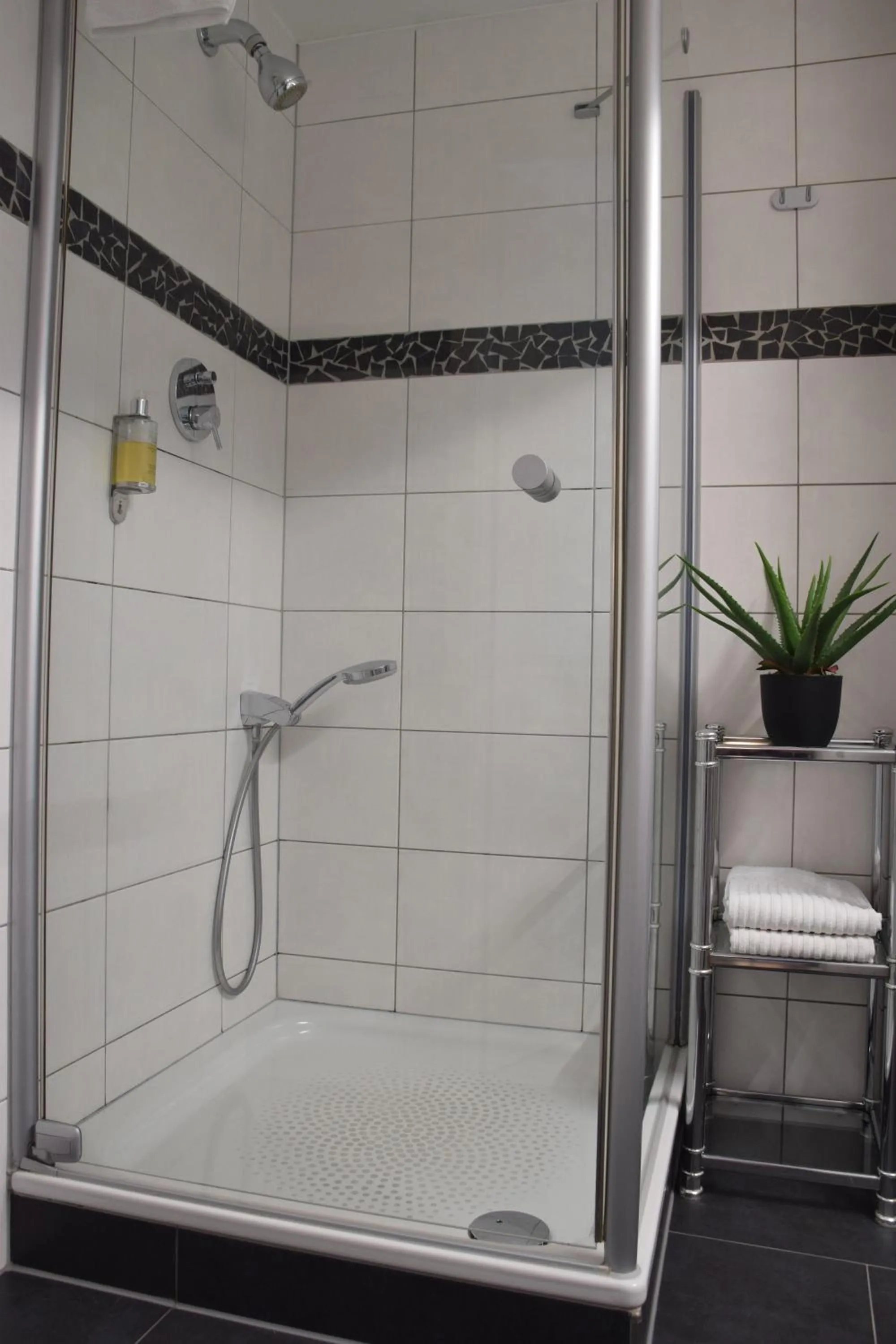 Bathroom in Hotel Garni " Am Domplatz"