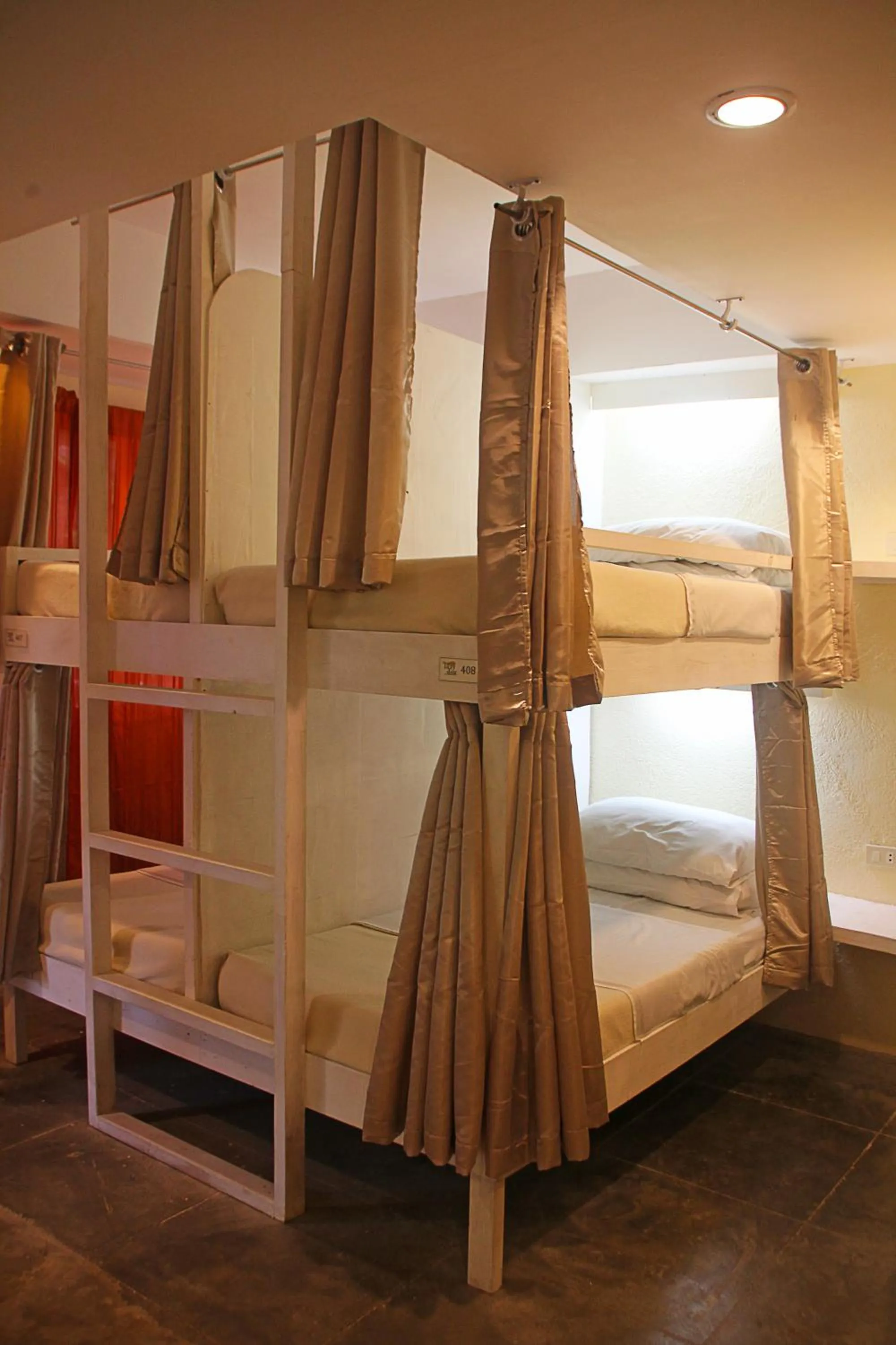 Bed in Lazy Dog Bed & Breakfast