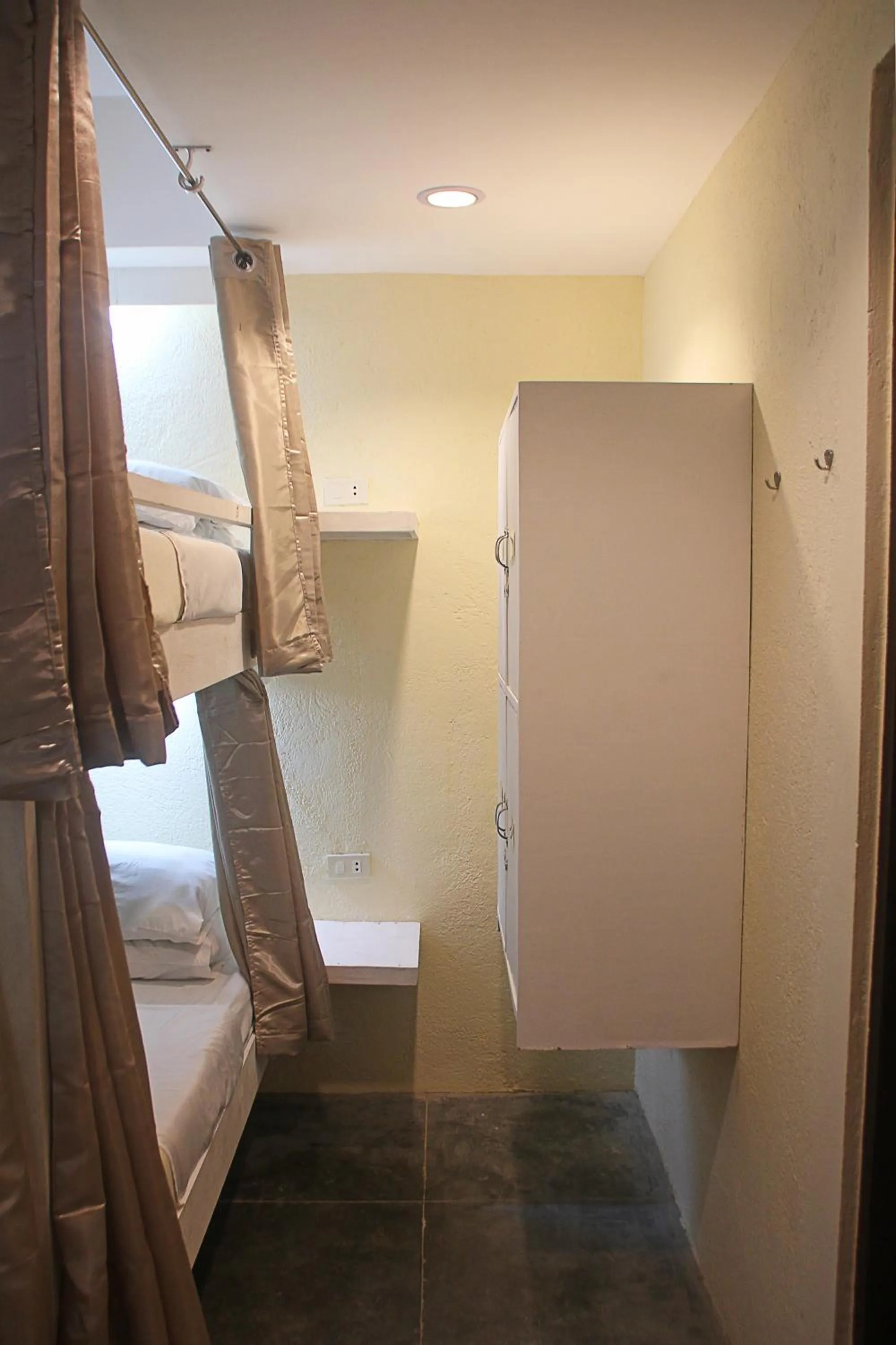 bunk bed, Bed in Lazy Dog Bed & Breakfast