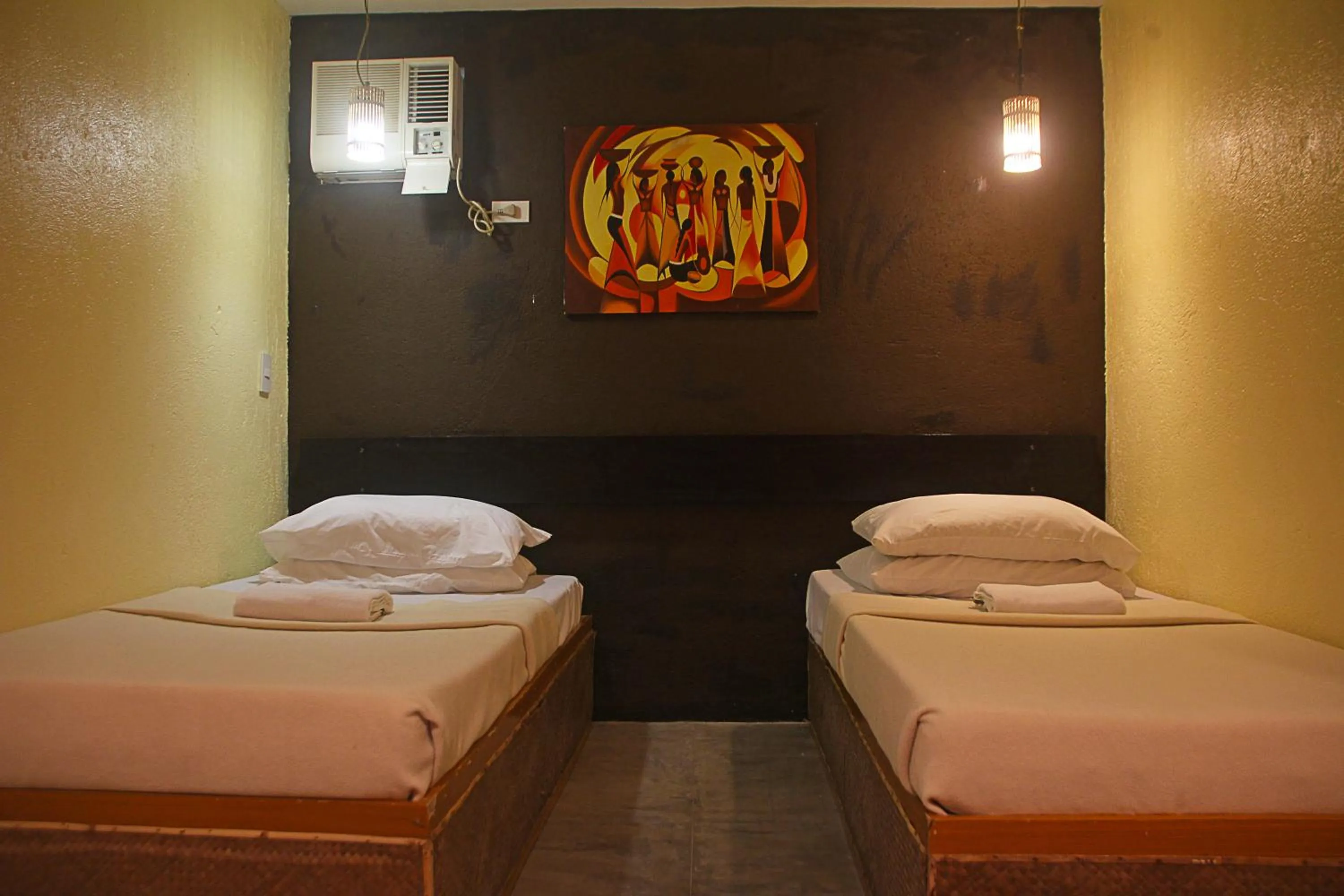 Bed in Lazy Dog Bed & Breakfast