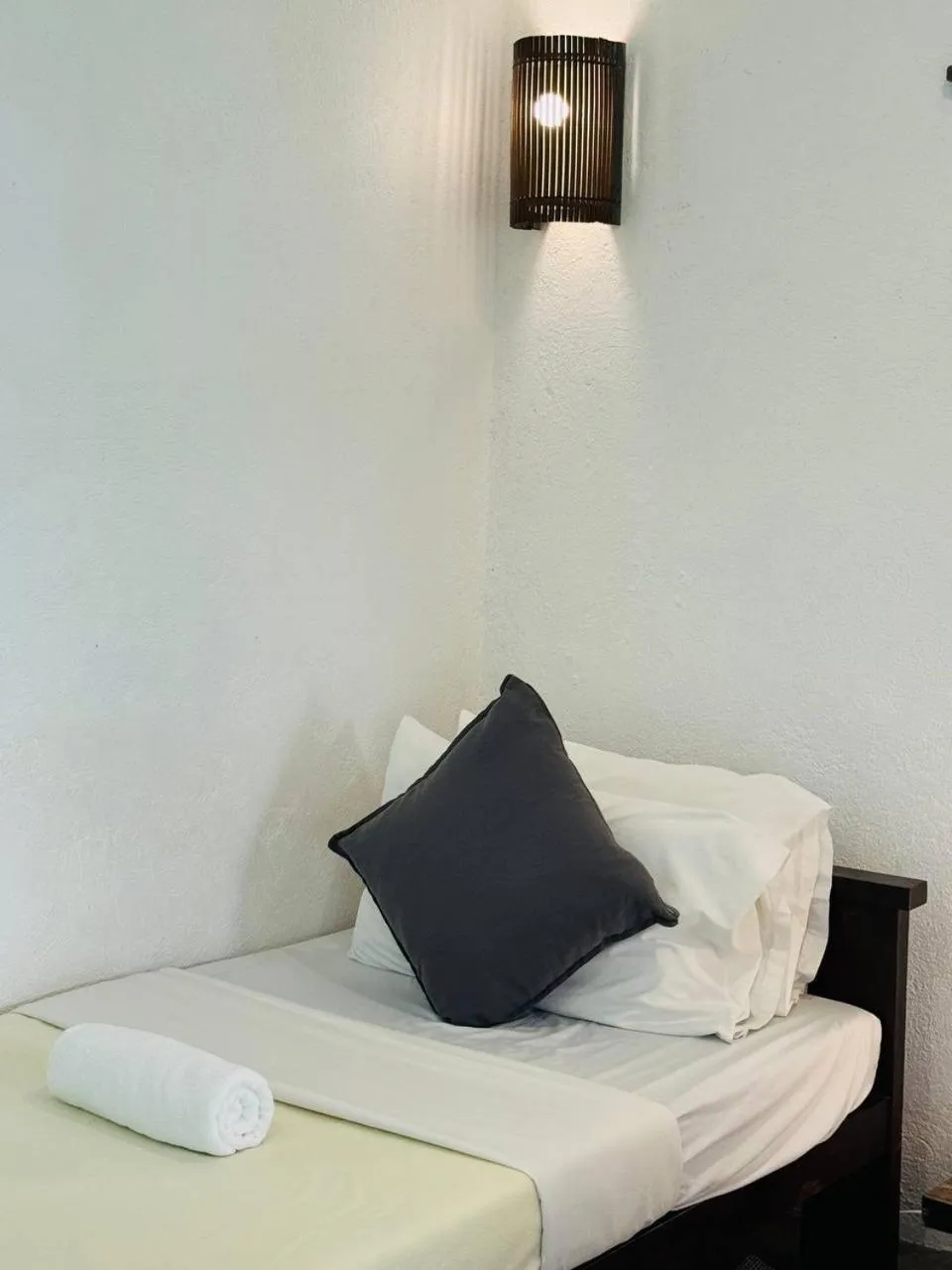 Bed in Lazy Dog Bed & Breakfast